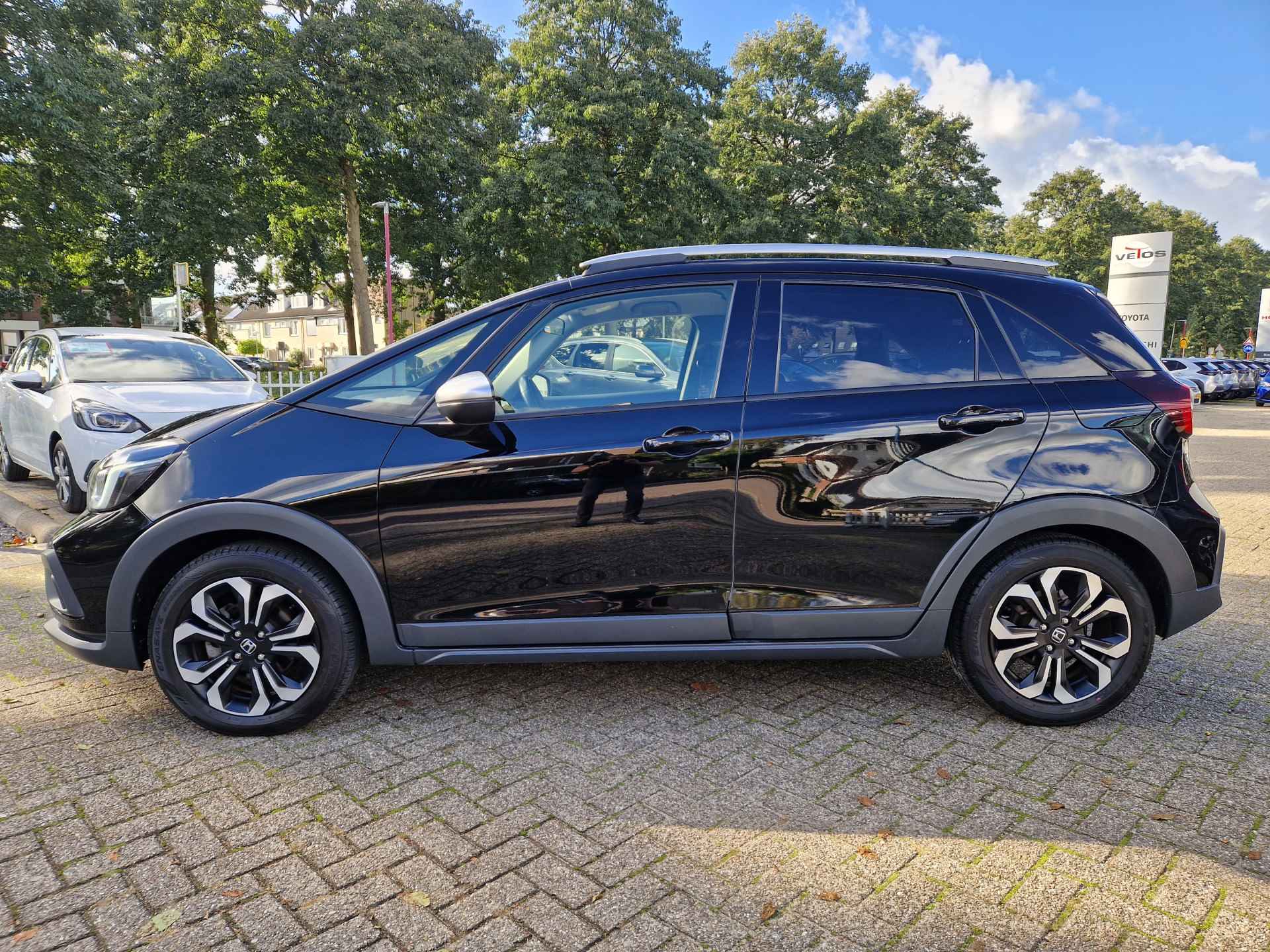 Honda Jazz 1.5 e:HEV Crosstar Navigatie, Parkeersensoren V+A, Apple/Android , All-in Rijklaarprijs - 2/19