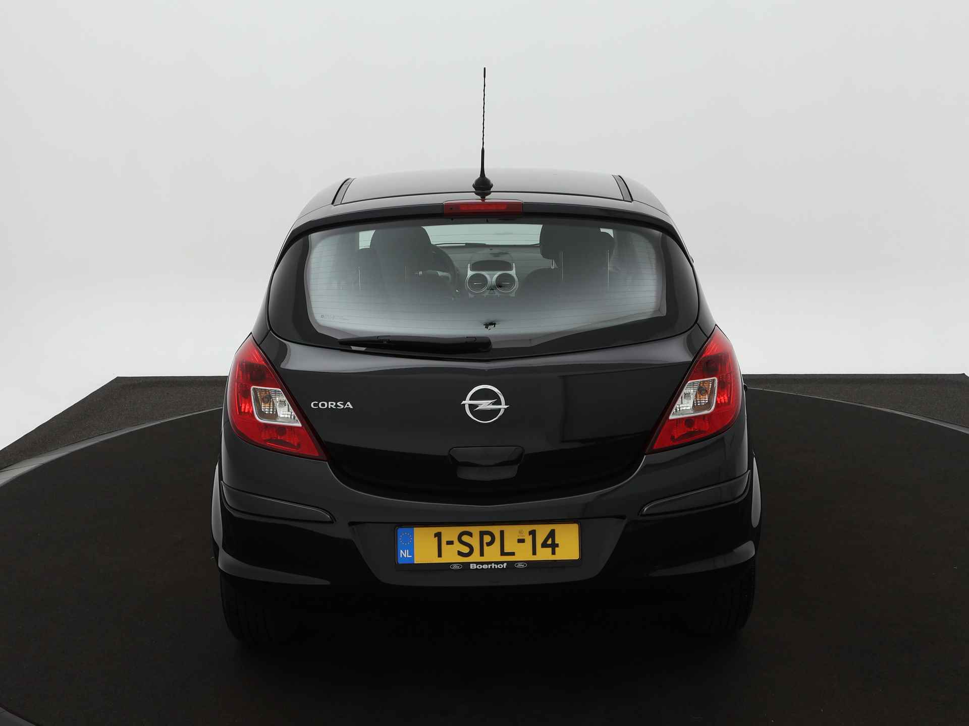 Opel Corsa 1.2-16V 86 pk Berlin | Navi | Cruise | Airco | LMV | 4 seiz. banden - 4/18