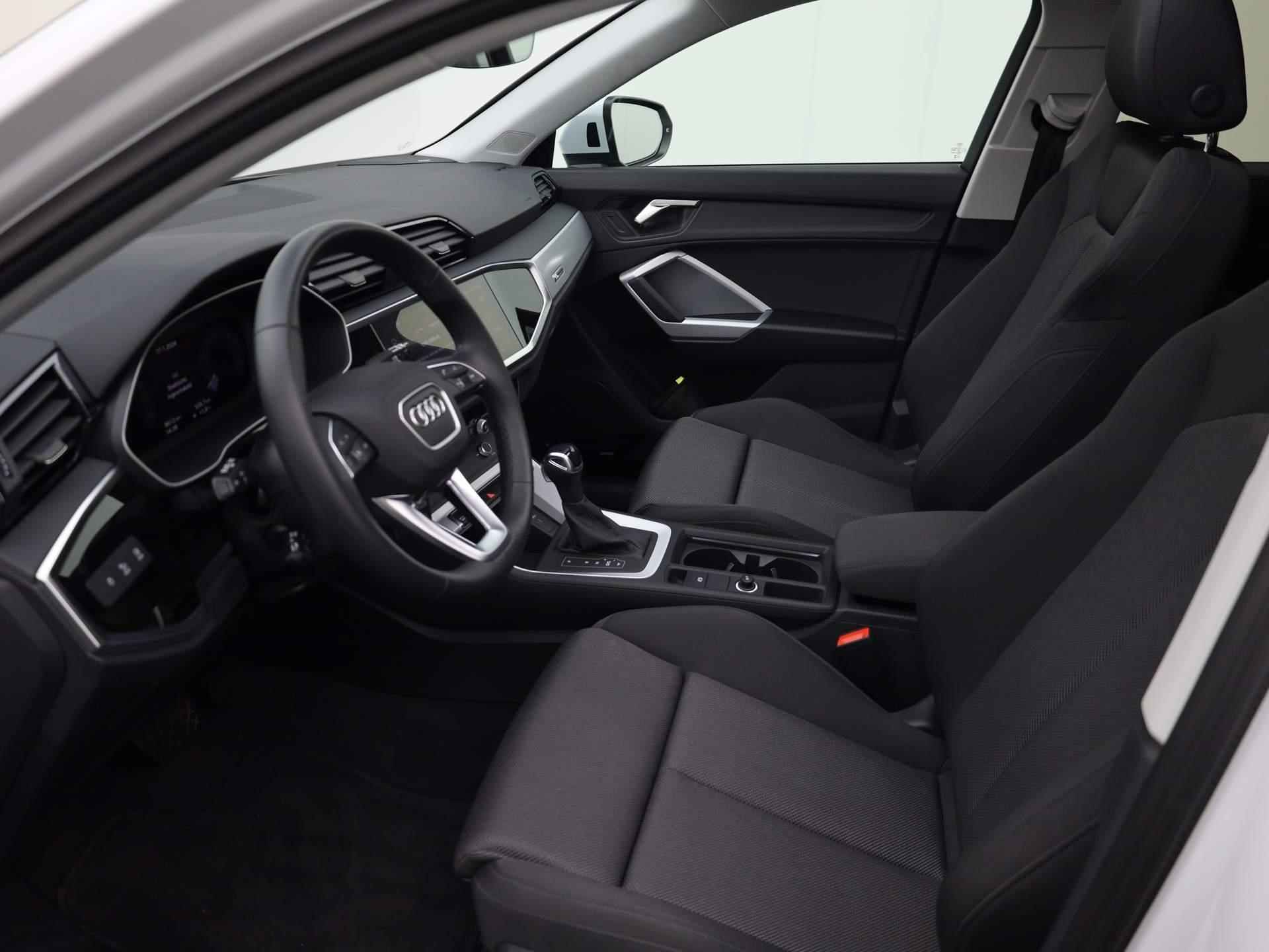 Audi Q3 Sportback 35 TFSI/150PK S Line · Panoramadak · Drive select · Stoelverwarming - 16/43