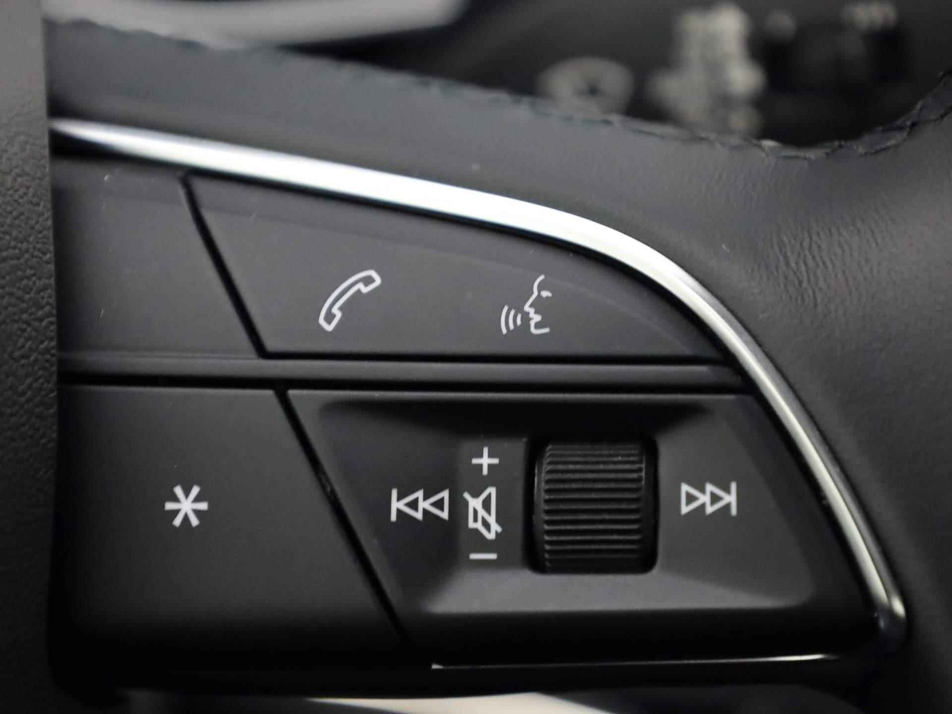 Audi Q3 Sportback 35 TFSI/150PK S Line · Panoramadak · Drive select · Stoelverwarming - 25/43