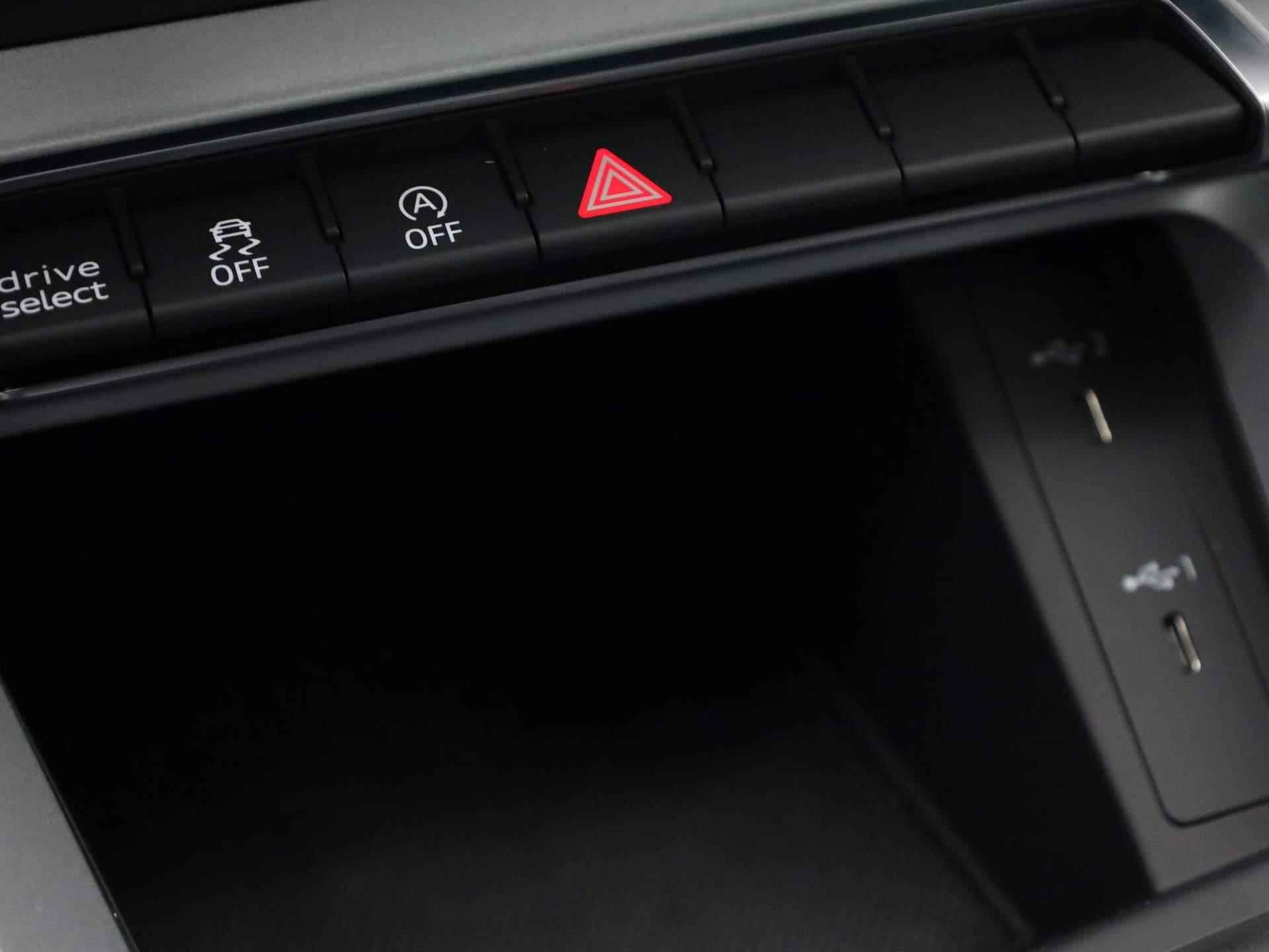 Audi Q3 Sportback 35 TFSI/150PK S Line · Panoramadak · Drive select · Stoelverwarming - 27/43
