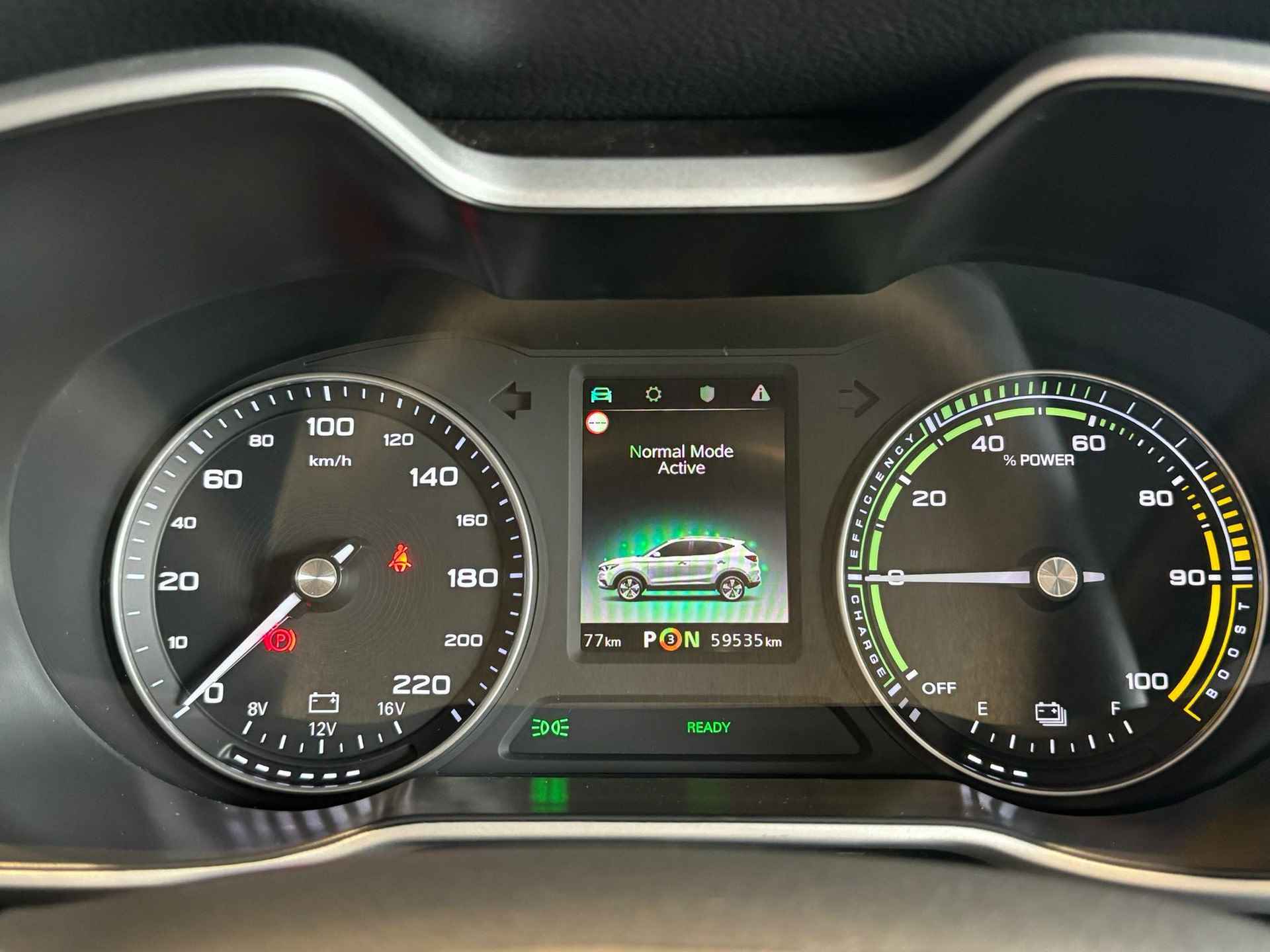 MG ZS EV Luxury | 1e-Eigenaar | Panoramadak | Navi | Apple CarPlay | Adaptive Cruise Control | Camera | - 13/17