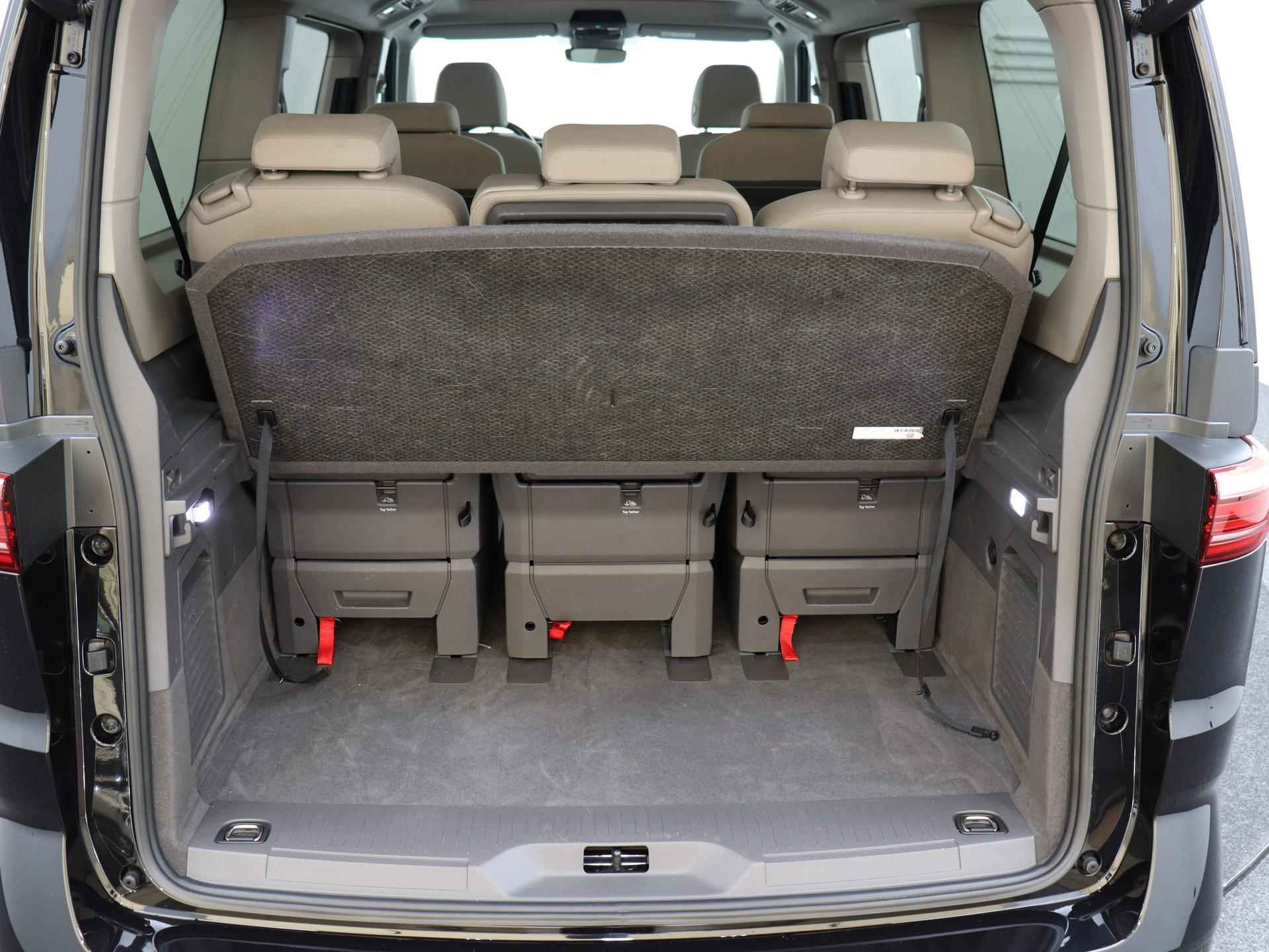 Volkswagen Multivan 1.4 eHybrid L2H1 Life | 7-Persoons | Pano. Dak | IQ. Light | Apple CarPlay | Side Assist | ACC | - 18/50