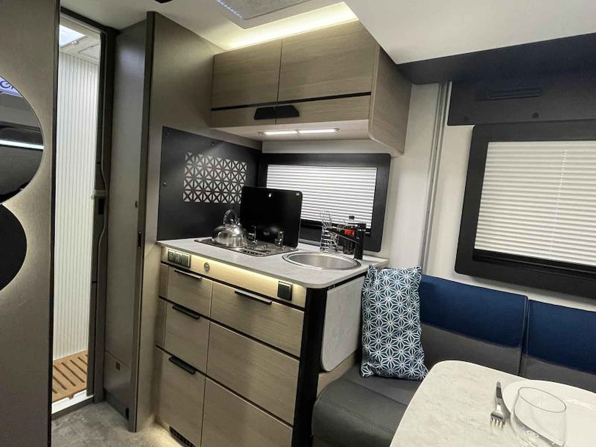 Chausson X550  Exclusive Face to Face - 12/25