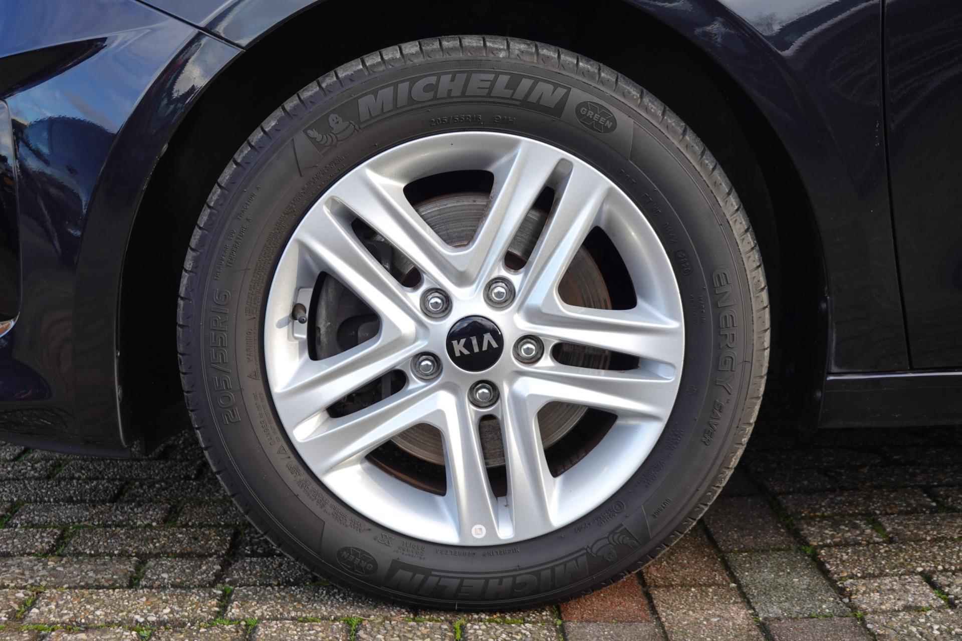 Kia Ceed Sportswagon 1.4 T-GDi Comfort benzine 140 PK - 41/42