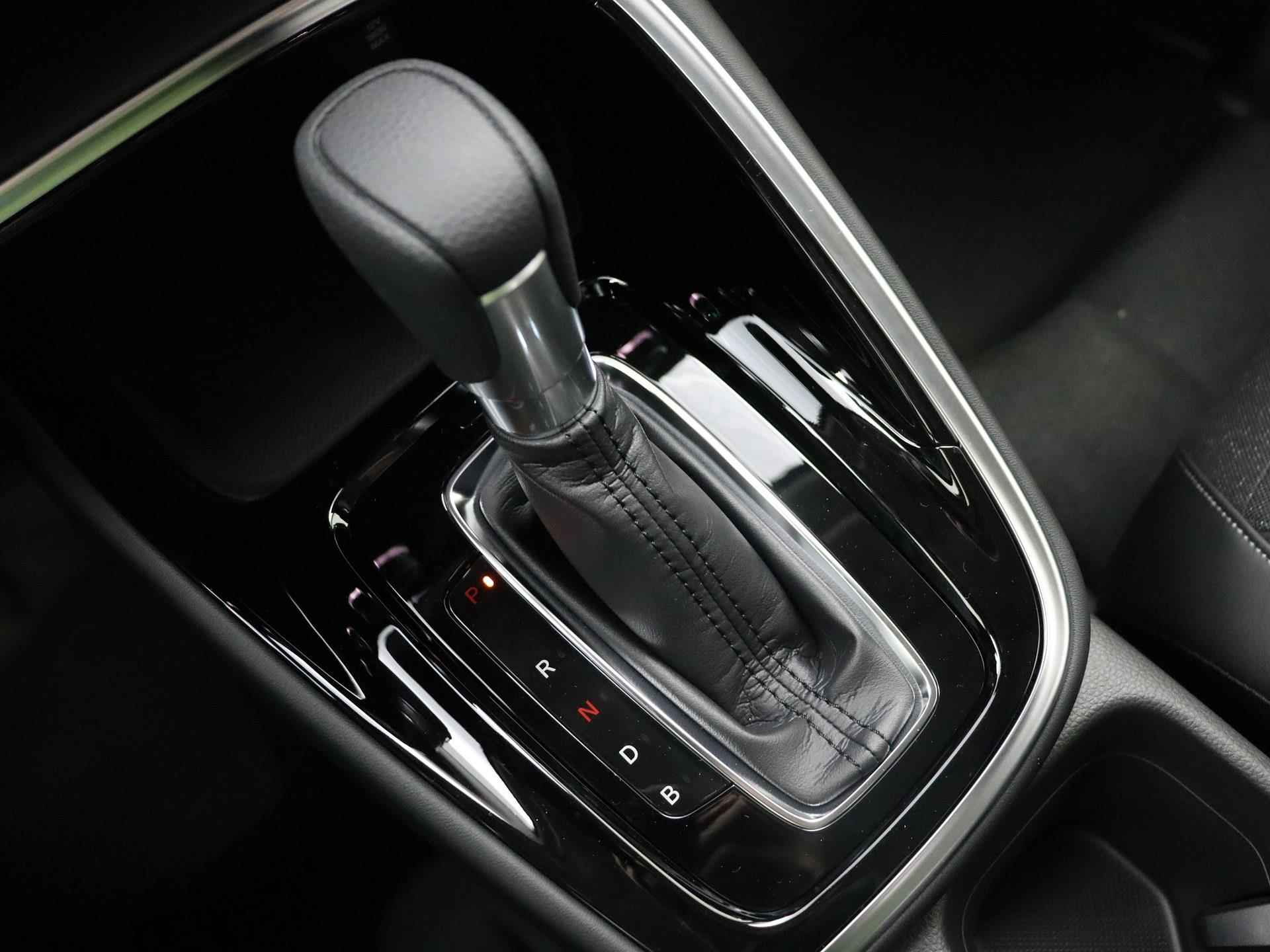 Honda HR-V 1.5 e:HEV Advance | Incl. € 2000,- voordeel! | Direct uit voorraad! | Tot 10 jaar garantie!* | Navigatie | Elektrische kofferklep | Stuurverwarming | - 20/35