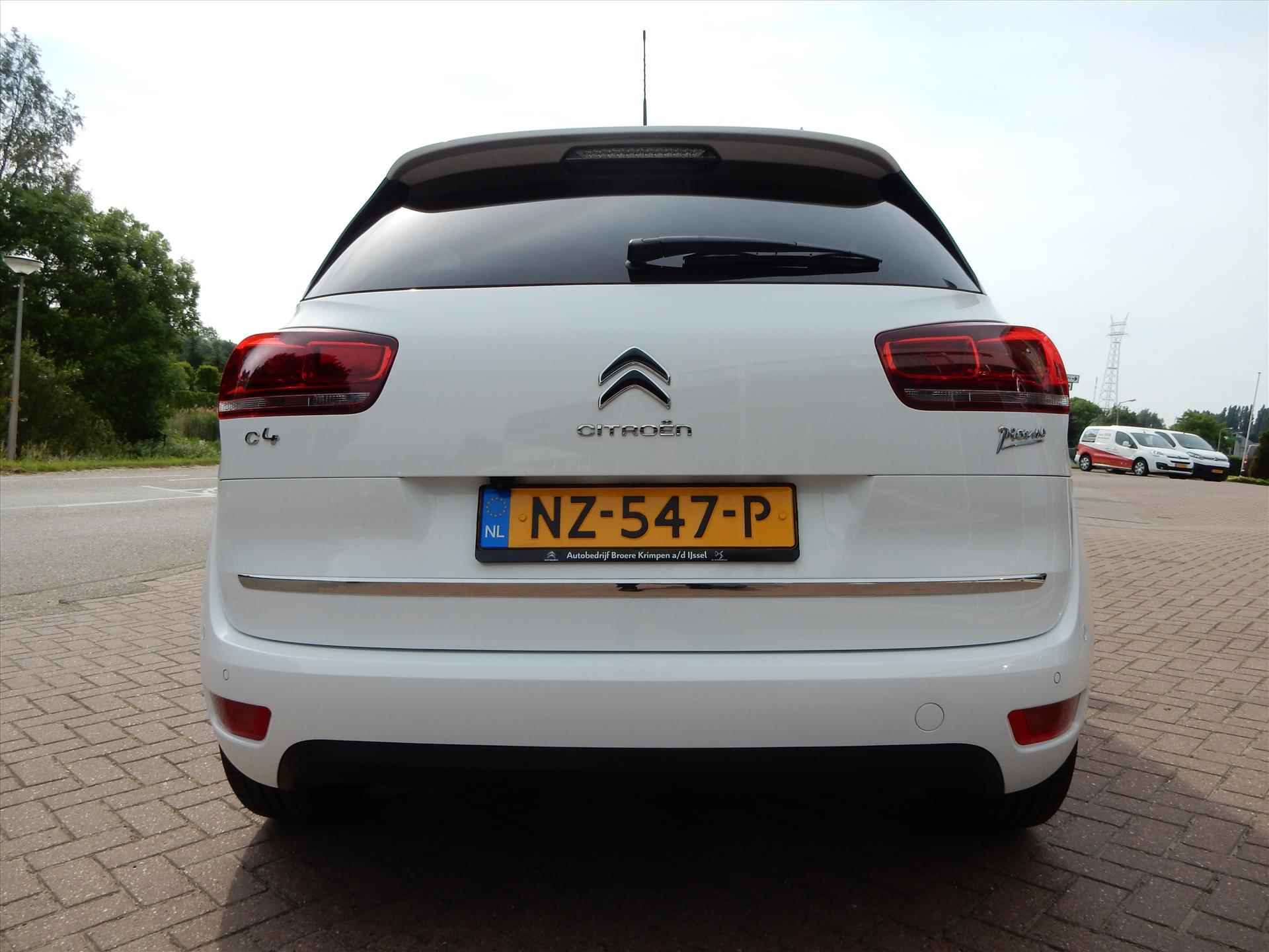 CITROEN C4 Picasso 1.2 130pk Feel | trekhaak, dab, navigatie, elek. achterklep, keyless, camera, parkeersensoren, climate- en cruise control - 6/37