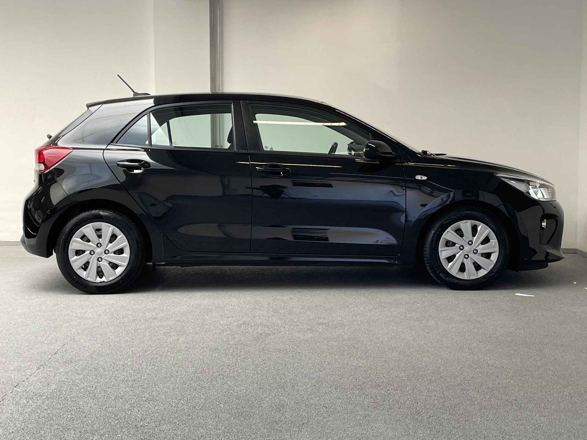 Kia Rio 1.0 TGDI ComfortPlusLine Navigator | ORG.NL | NAVI | CARPLAY | CAMERA | DAB+ | - 11/38