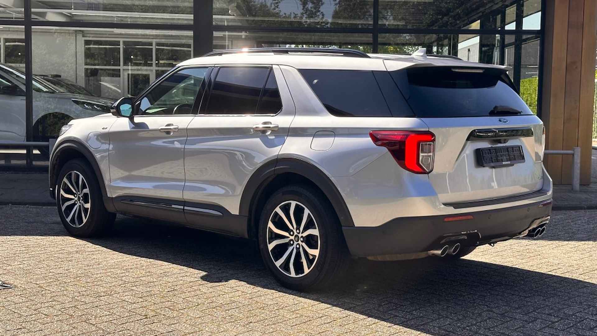 FORD Explorer 3.0 V6 EB PHEV ST-LINE / 5J FORD PROTECT / TREKHAAK - 8/26