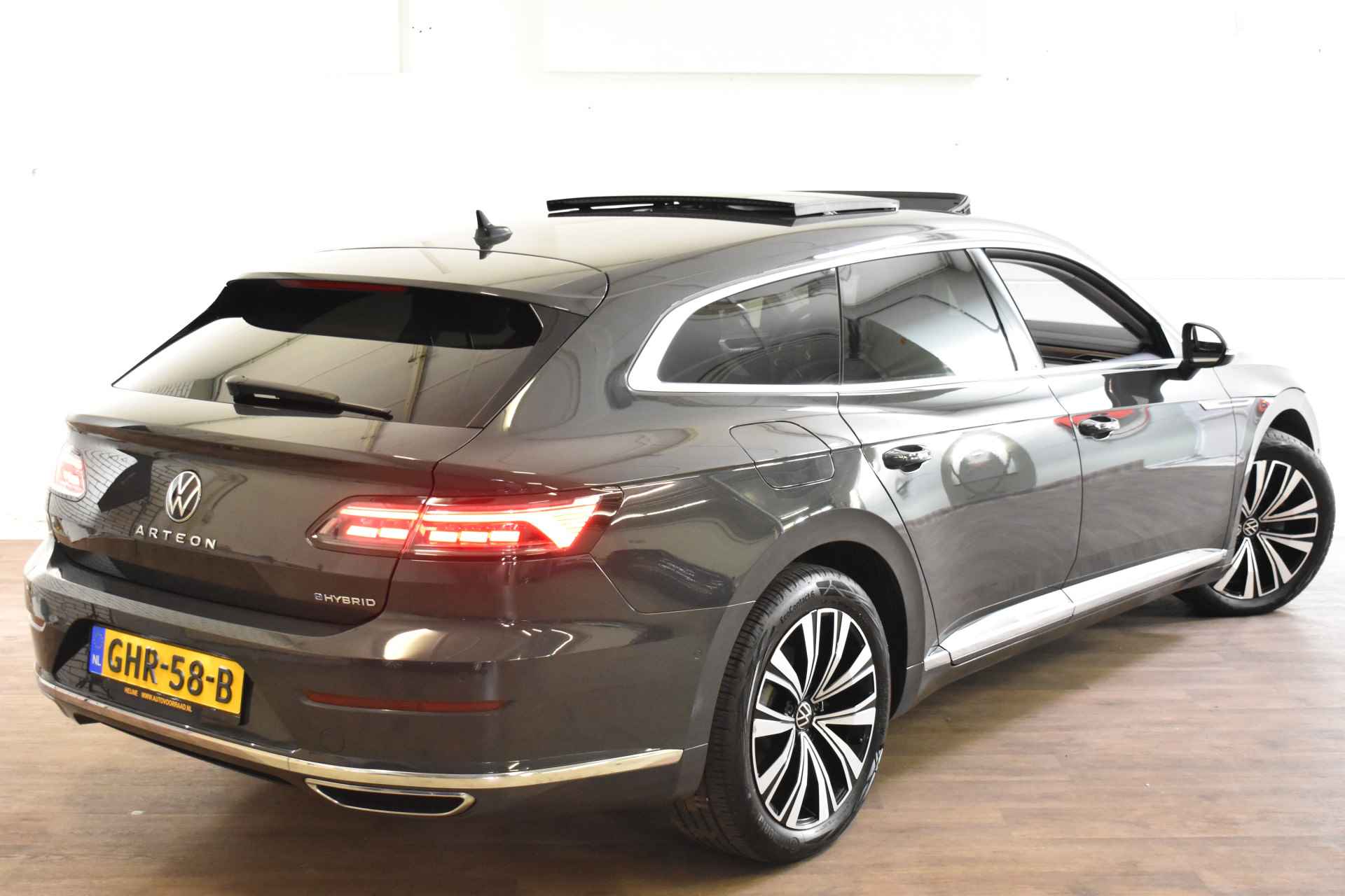 Volkswagen Arteon Shooting Brake TSI 218PK DSG eHYBRID ELEGANCE BUSINESS+ PANORAMA/CAMERA/LEDER - 3/51