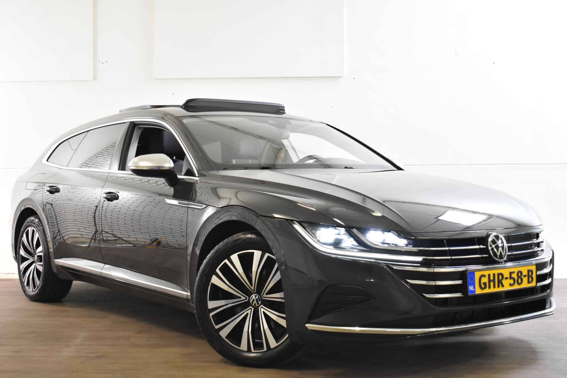 Volkswagen Arteon Shooting Brake TSI 218PK DSG eHYBRID ELEGANCE BUSINESS+ PANORAMA/CAMERA/LEDER - 10/51