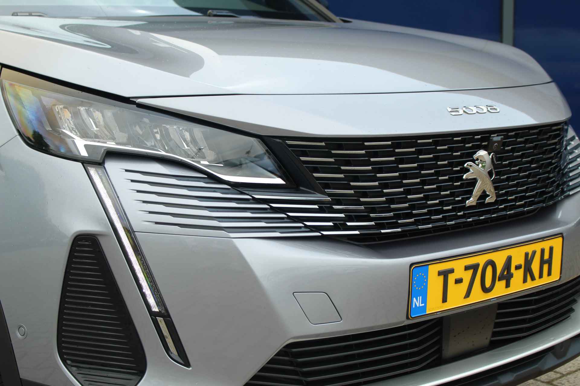 Peugeot 5008 1.2 Allure Pack Business Automaat | Navigatie | Camera voor & achter | Cruise & Climate C. | Privacy Glass | - 52/56