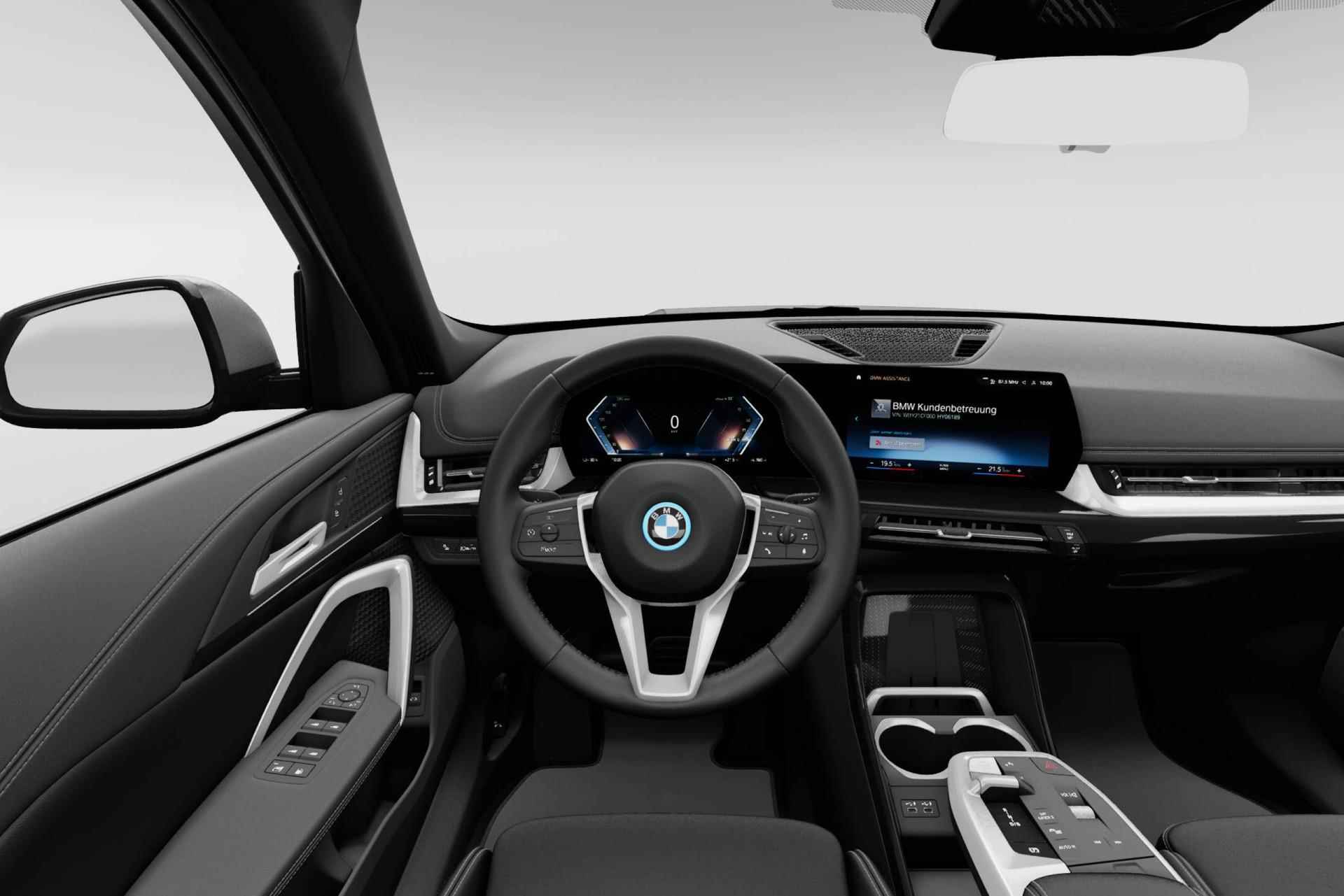 BMW iX1 xDrive30 Launch Edition 67 kWh | xLine | Elektrisch verwarmde voorstoelen | Driving Assistant Plus - 12/20
