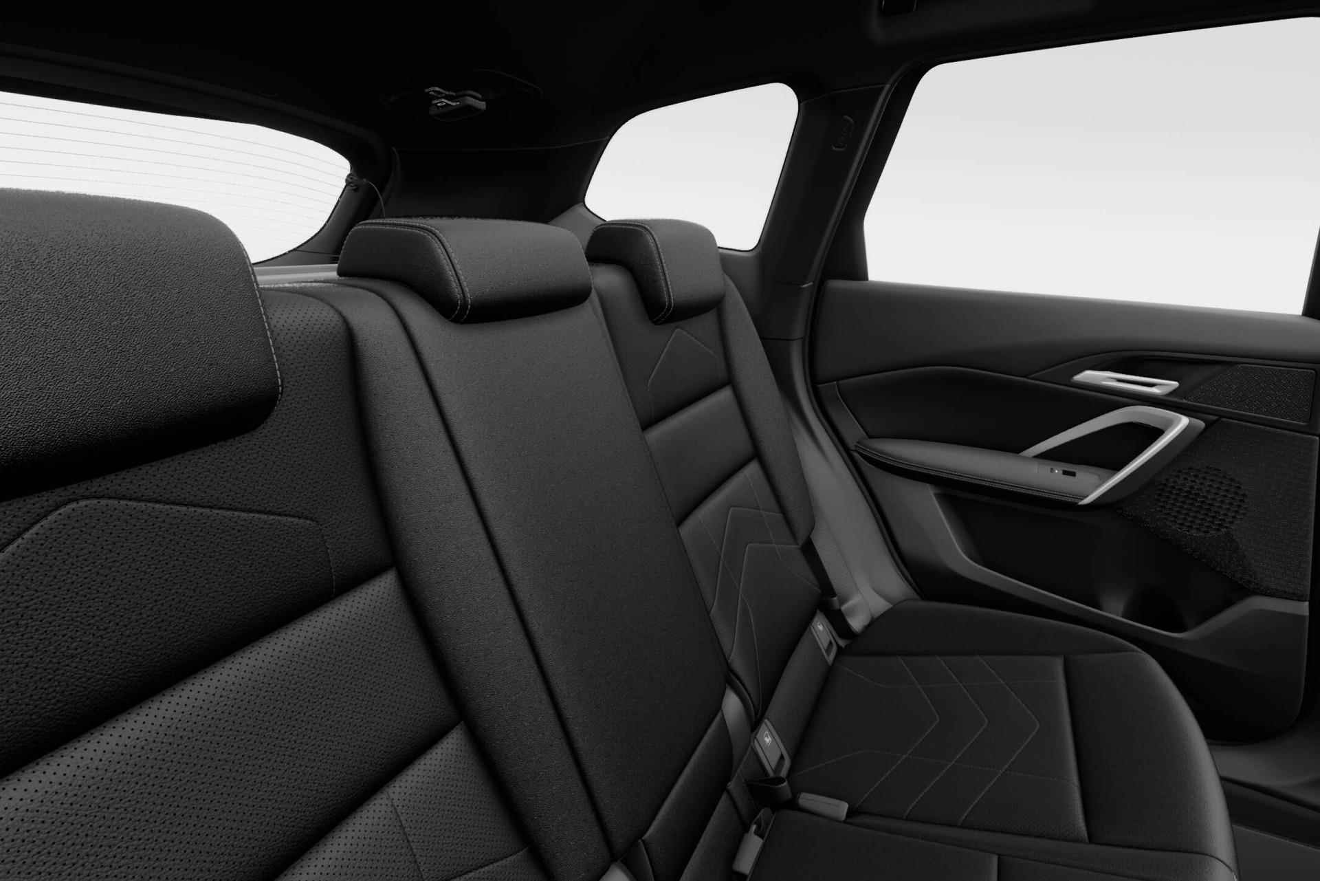 BMW iX1 xDrive30 Launch Edition 67 kWh | xLine | Elektrisch verwarmde voorstoelen | Driving Assistant Plus - 17/20