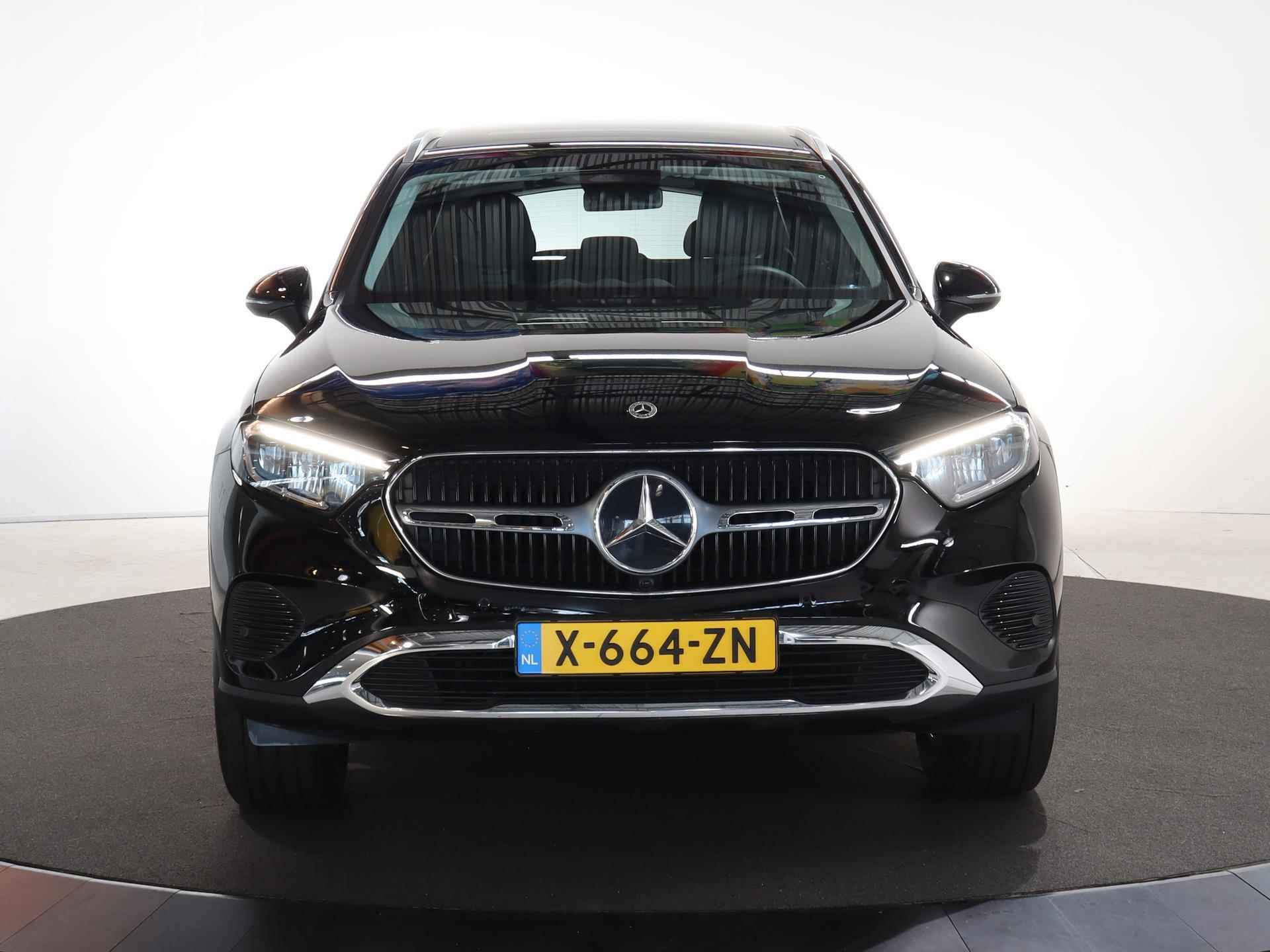 Mercedes-Benz GLC-klasse 300e 4MATIC Luxury Line | Panoramadak | Trekhaak | Verwarmd stuurwiel | Apple Carplay | Memory pakket | - 4/29