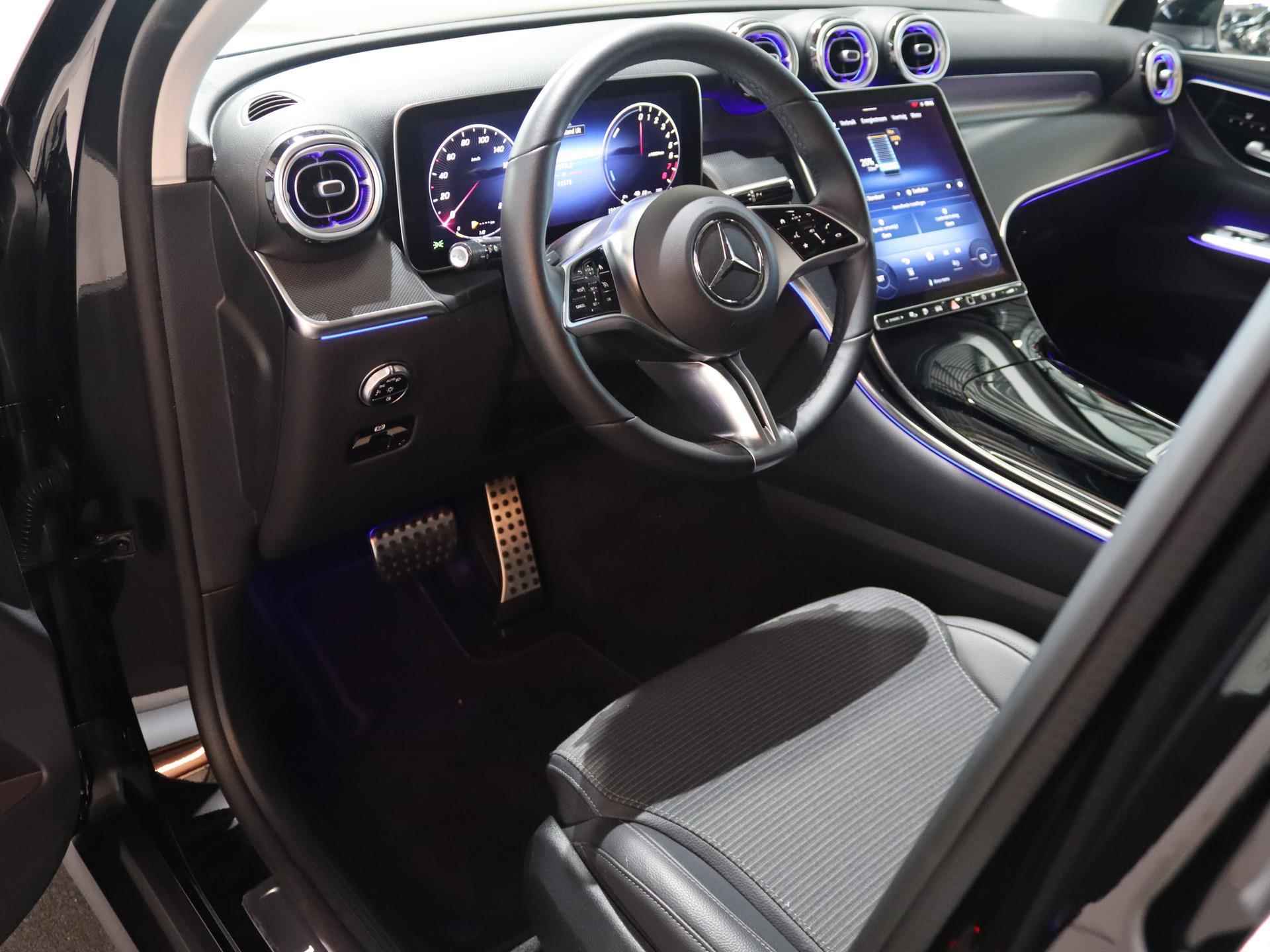 Mercedes-Benz GLC-klasse 300e 4MATIC Luxury Line | Panoramadak | Trekhaak | Verwarmd stuurwiel | Apple Carplay | Memory pakket | - 23/29
