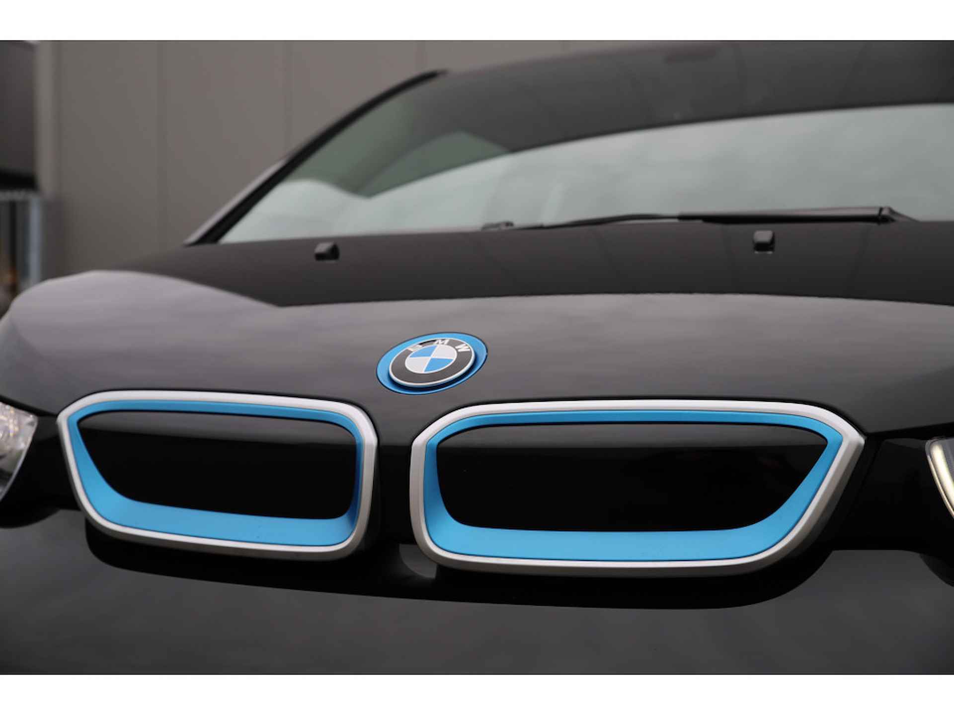 BMW i3 Executive 120Ah 42 kWh/ Leder/*subsidie*€ 20.944 /W.pomp/3-fase - 15/49