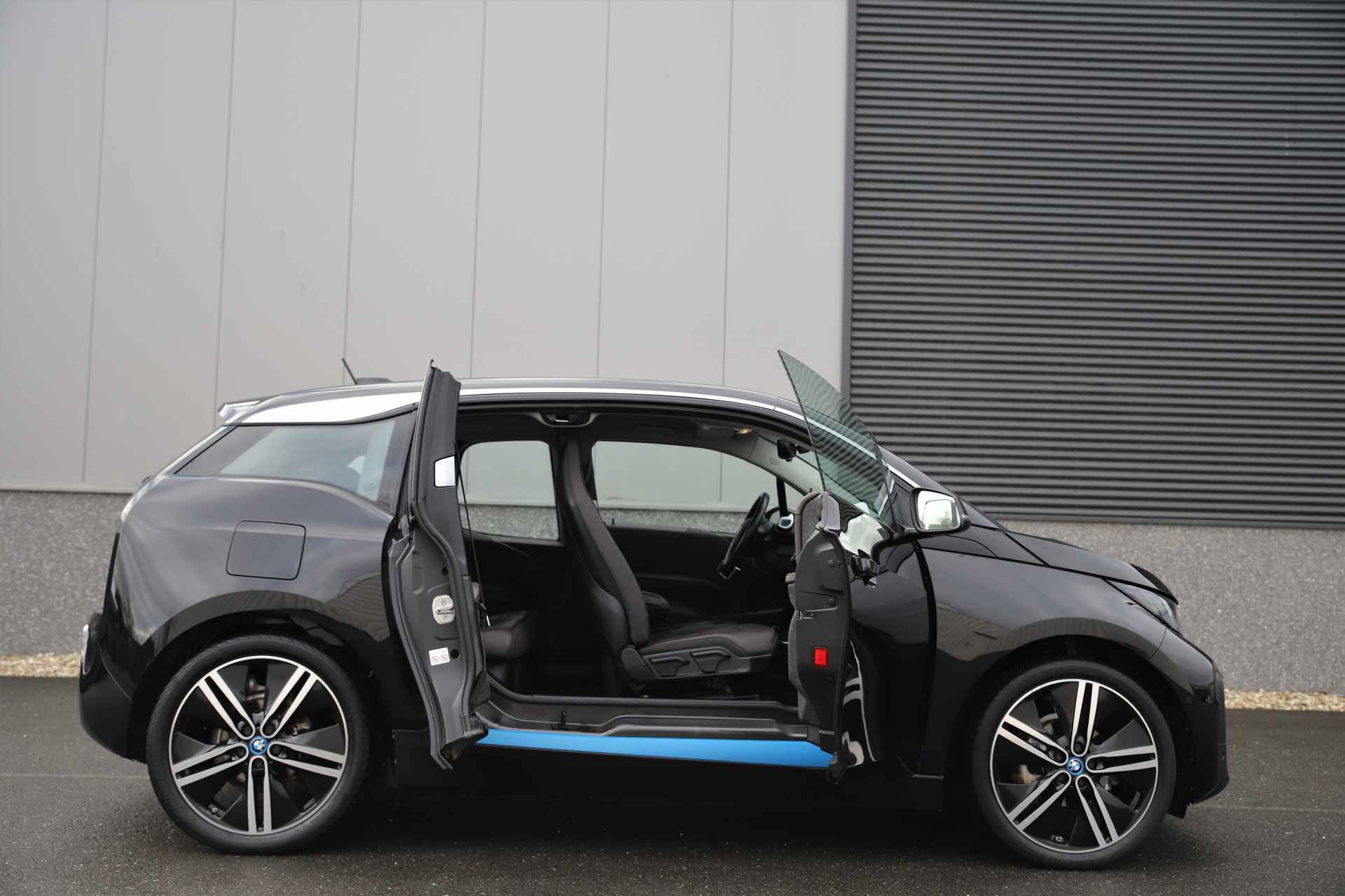 BMW i3 Executive 120Ah 42 kWh/ Leder/*subsidie*€ 20.944 /W.pomp/3-fase - 16/49