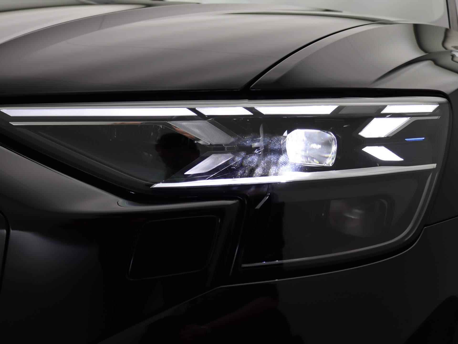 Audi SQ8 4.0 TFSI quattro 507PK | Panoramadak | trekhaak | 360 gr. camera | leder | luchtvering | head-up | Laser-LED | achterasbesturing | stoelventilatie | winterpakket Plus | 23'' lichtmetaal - 53/55