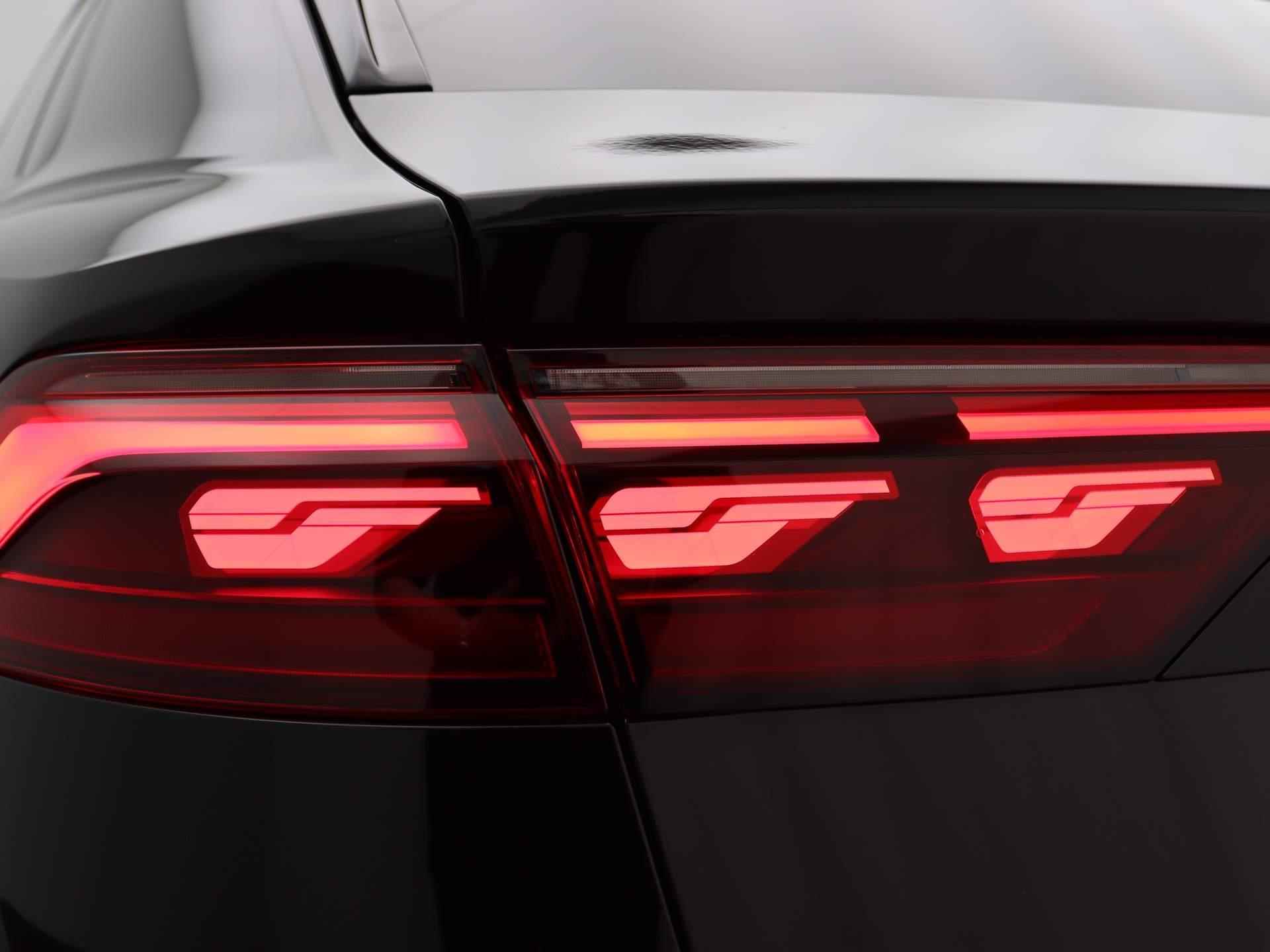 Audi SQ8 4.0 TFSI quattro 507PK | Panoramadak | trekhaak | 360 gr. camera | leder | luchtvering | head-up | Laser-LED | achterasbesturing | stoelventilatie | winterpakket Plus | 23'' lichtmetaal - 54/55