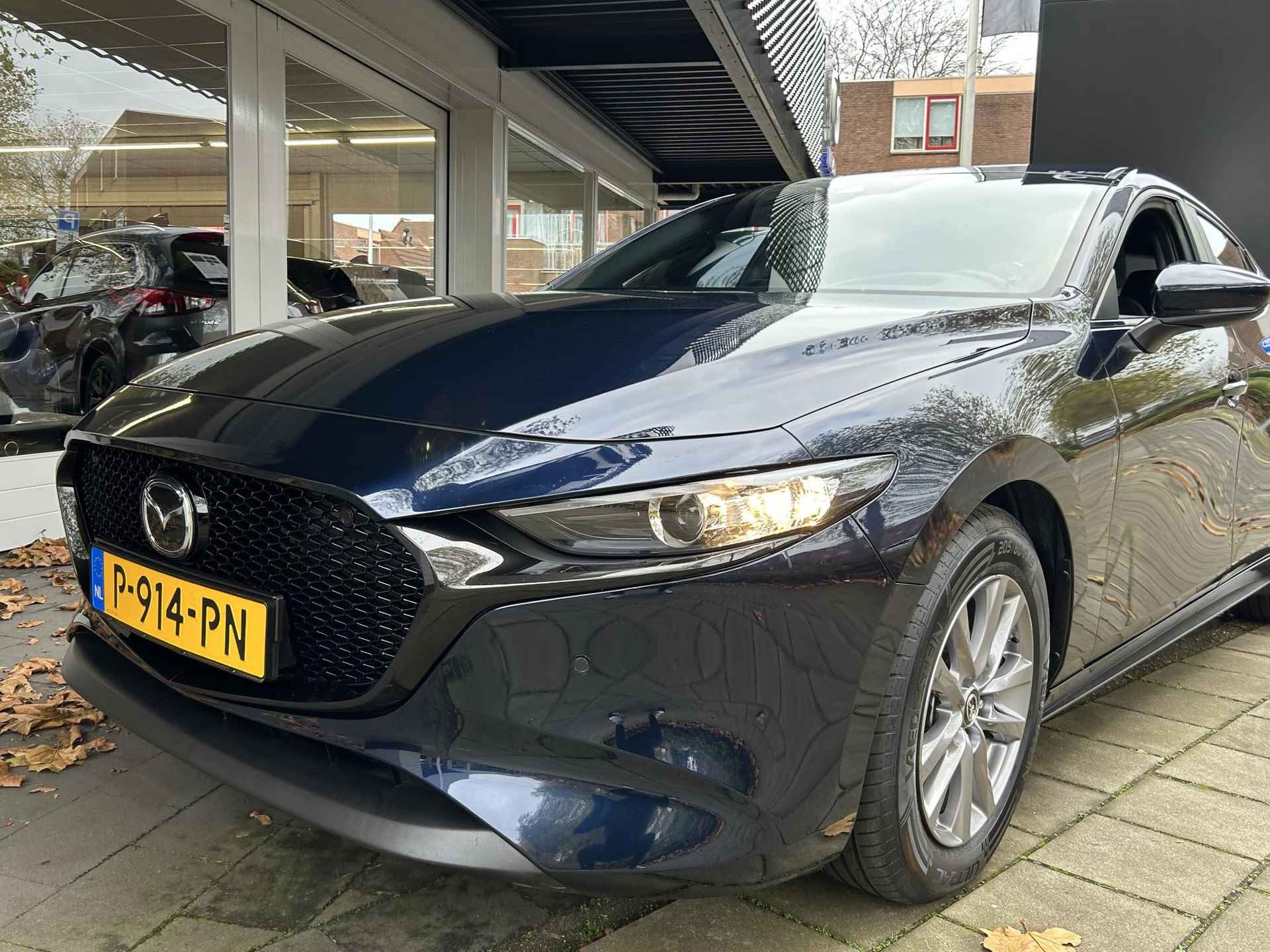 Mazda 3 2.0 e-SkyActiv-G M Hybrid 122 Comfort | parkeercamera | Ned. auto | 1e eigenaar | dealer onderhouden - 4/30