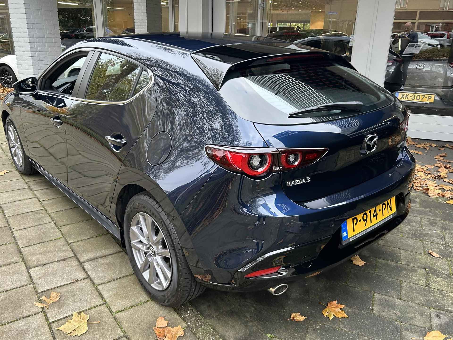 Mazda 3 2.0 e-SkyActiv-G M Hybrid 122 Comfort | parkeercamera | Ned. auto | 1e eigenaar | dealer onderhouden - 8/30