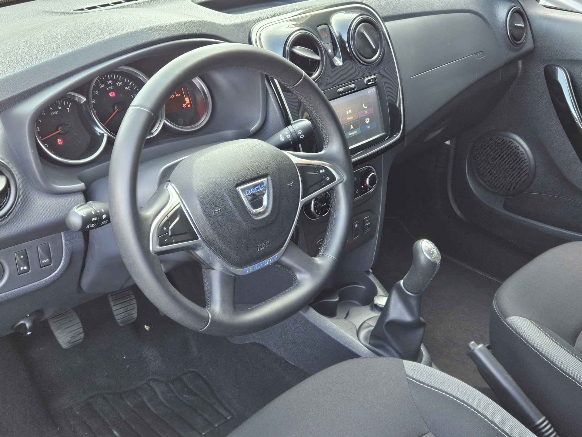 Dacia Sandero TCe 90 SL Stepway Navigatie | Camera | Bluetooth | Mooie Lage Kilometerstand!! - 8/35
