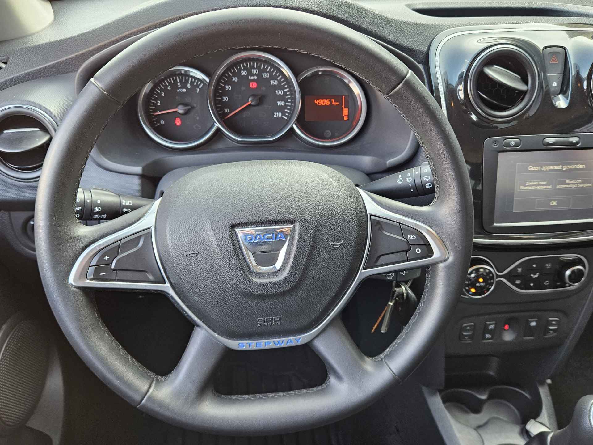 Dacia Sandero TCe 90 SL Stepway Navigatie | Camera | Bluetooth | Mooie Lage Kilometerstand!! - 28/35