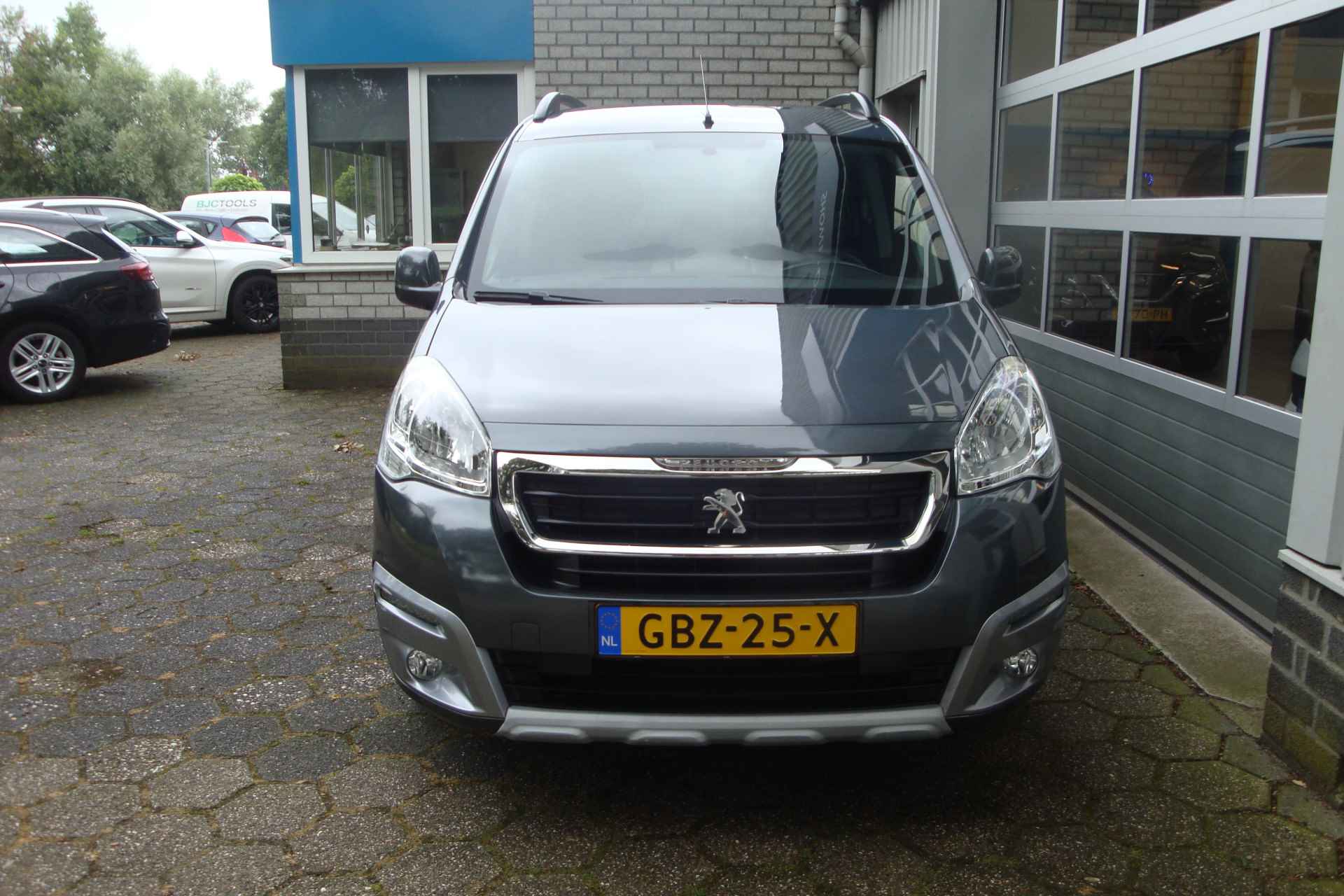 Peugeot Partner Tepee 1.2 PureTech Active - 6/18