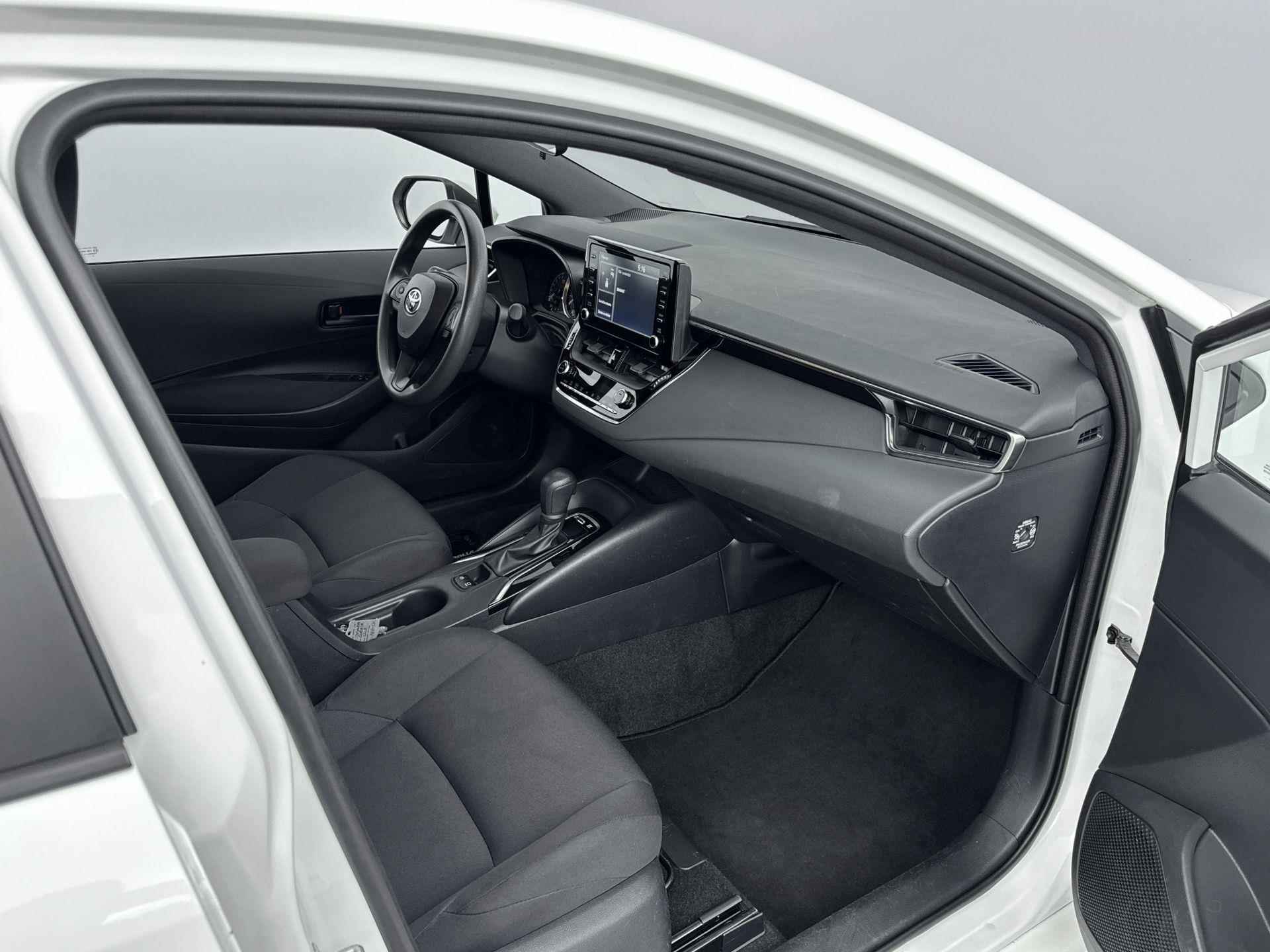 Toyota Corolla Touring Sports Hybrid Comfort 122pk Automaat | Climate Control | Camera | Adaptieve Cruise Control | Armsteun Voor | Parkeersensoren Achter - 19/33