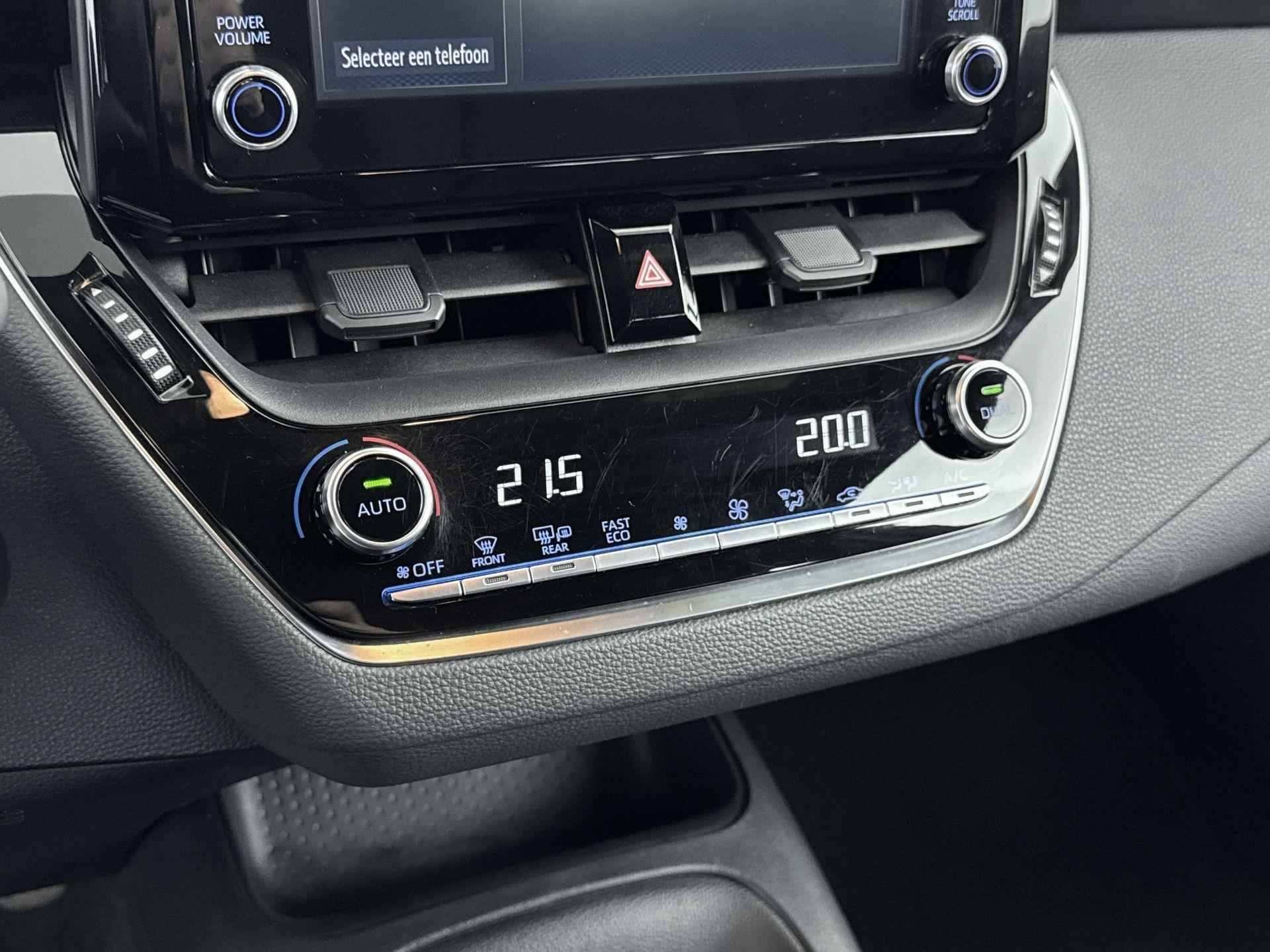 Toyota Corolla Touring Sports Hybrid Comfort 122pk Automaat | Climate Control | Camera | Adaptieve Cruise Control | Armsteun Voor | Parkeersensoren Achter - 27/33