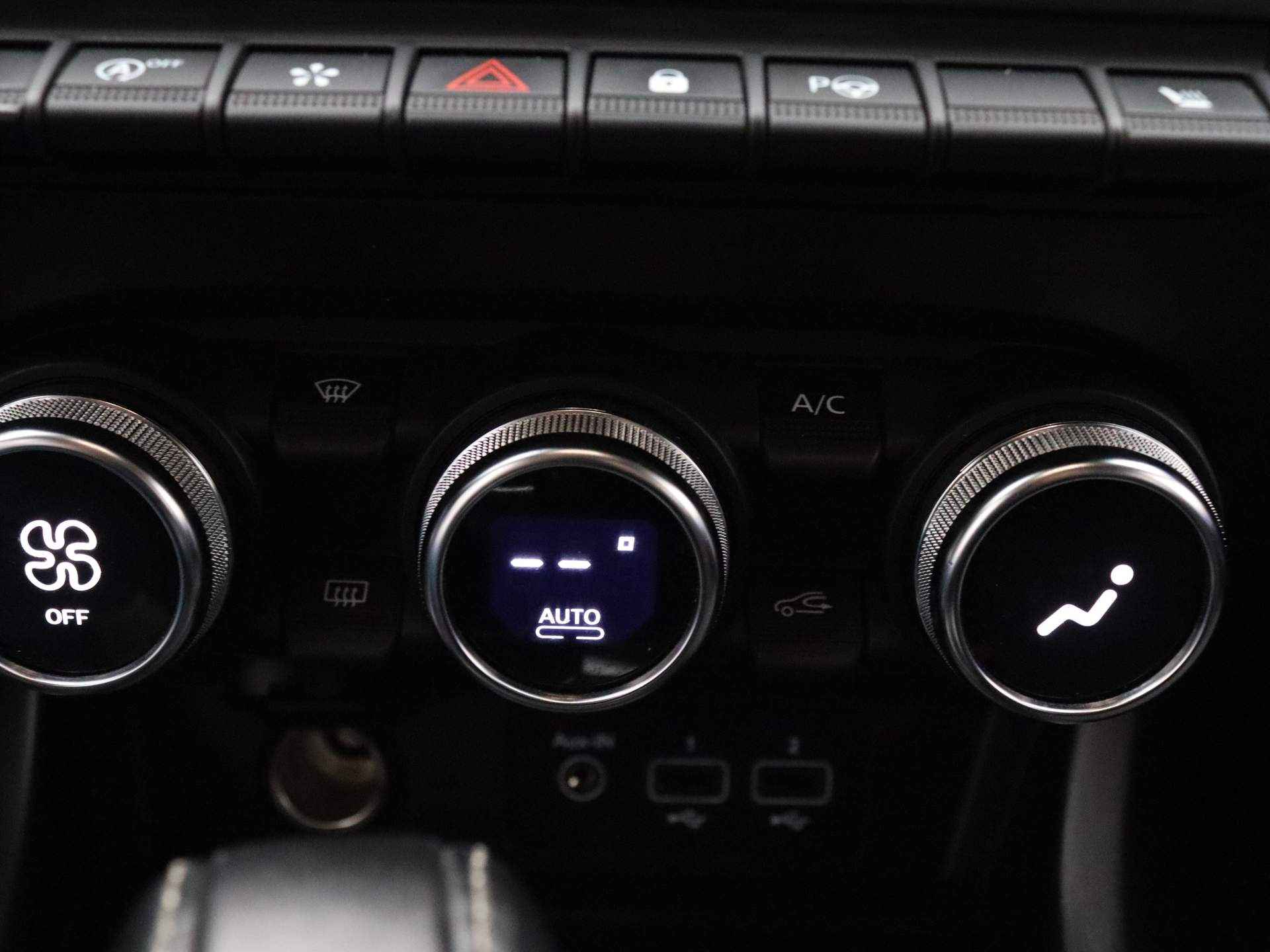 Renault Arkana TCe 140pk Intens EDC/Automaat ALL-IN PRIJS! Camera | Navi | Stoel-/stuurverw. | 18" velgen - 15/44