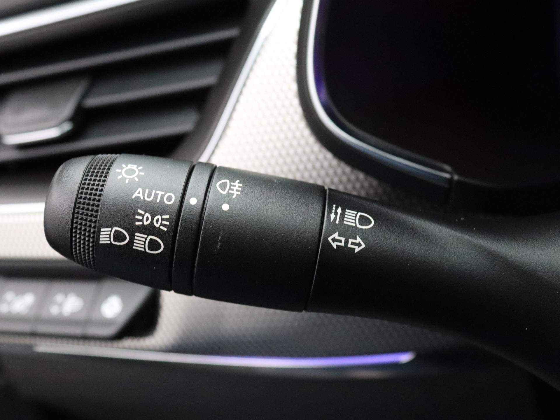 Renault Arkana TCe 140pk Intens EDC/Automaat ALL-IN PRIJS! Camera | Navi | Stoel-/stuurverw. | 18" velgen - 23/44