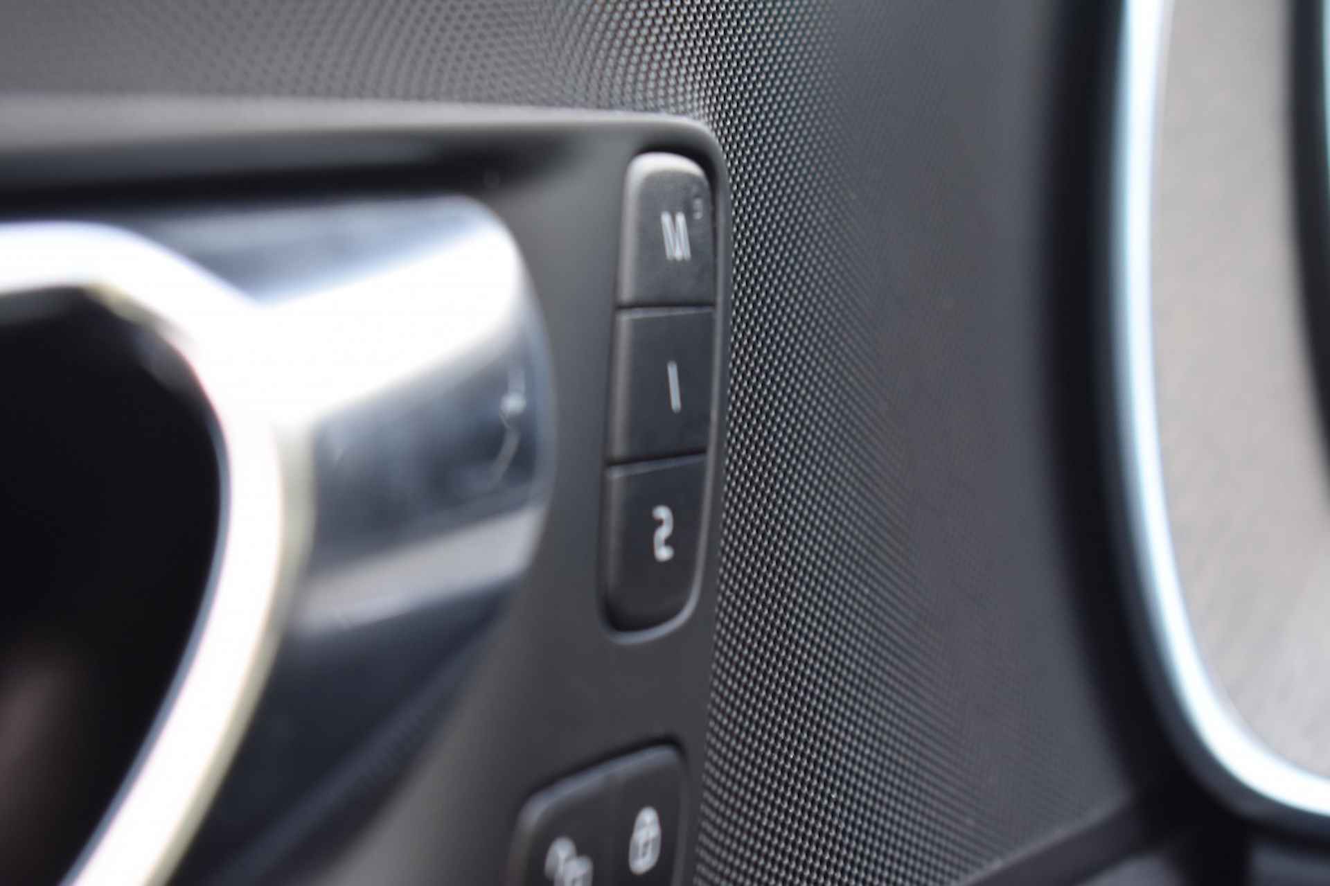 Volvo XC60 T8 390pk Plug-In AWD Inscription | Schuifdak | 360 | Trekhaak - 26/46