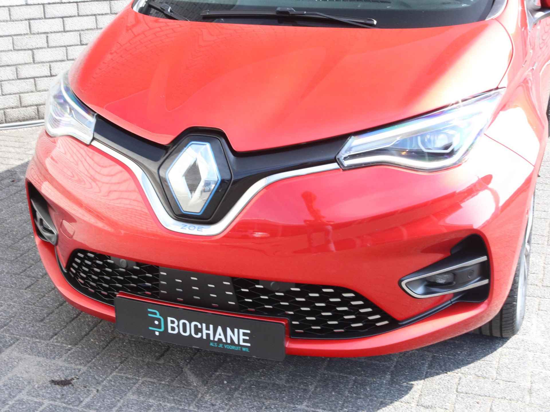 Renault ZOE R135 Edition One 52 kWh (Huuraccu) | Navigatie 9,3" | Apple Carplay | Leder | LED koplampen | Camera | Parkeersensoren | Winter-pakket | LMV 16" | SUBSIDIE | - 11/35