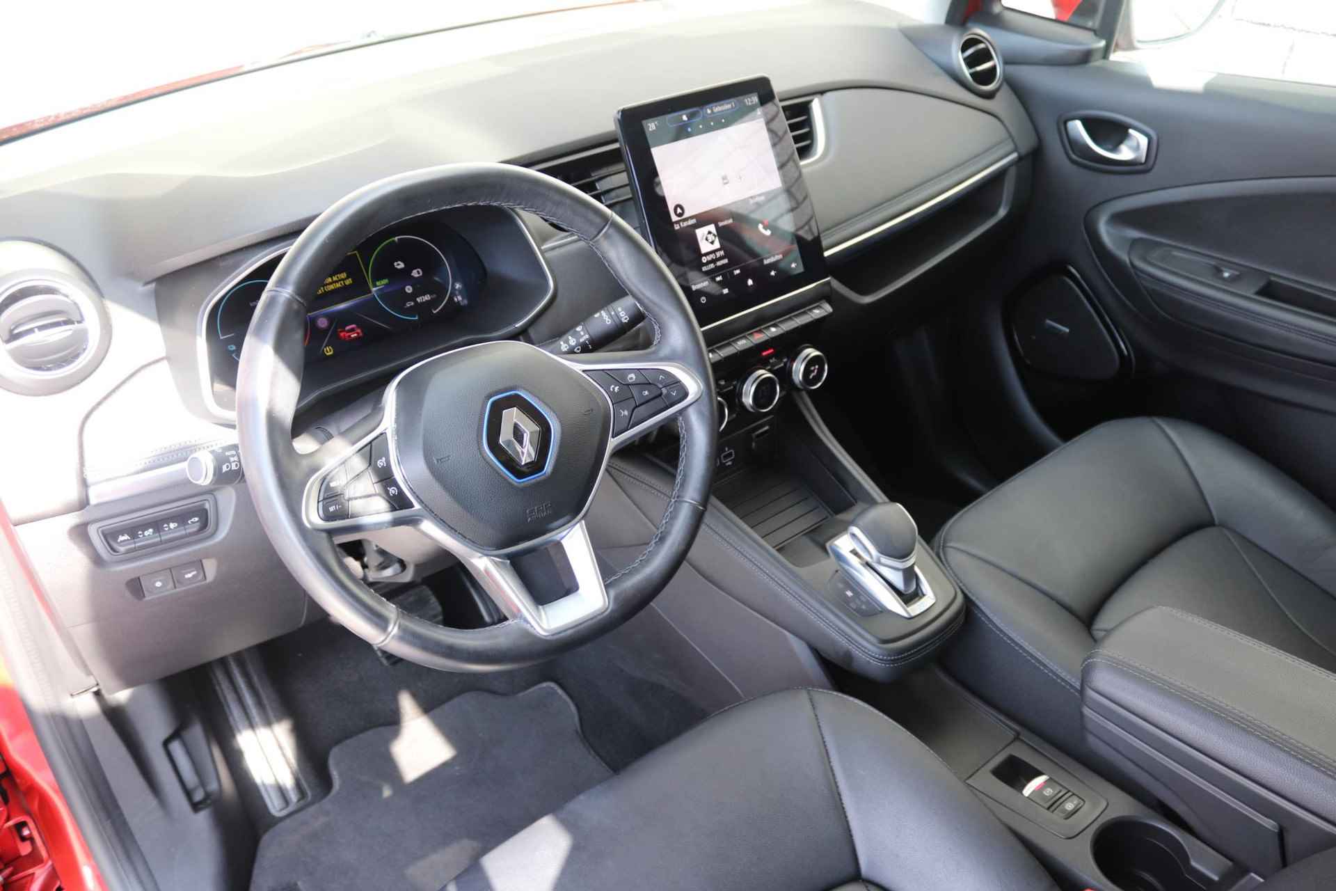 Renault ZOE R135 Edition One 52 kWh (Huuraccu) | Navigatie 9,3" | Apple Carplay | Leder | LED koplampen | Camera | Parkeersensoren | Winter-pakket | LMV 16" | SUBSIDIE | - 5/35