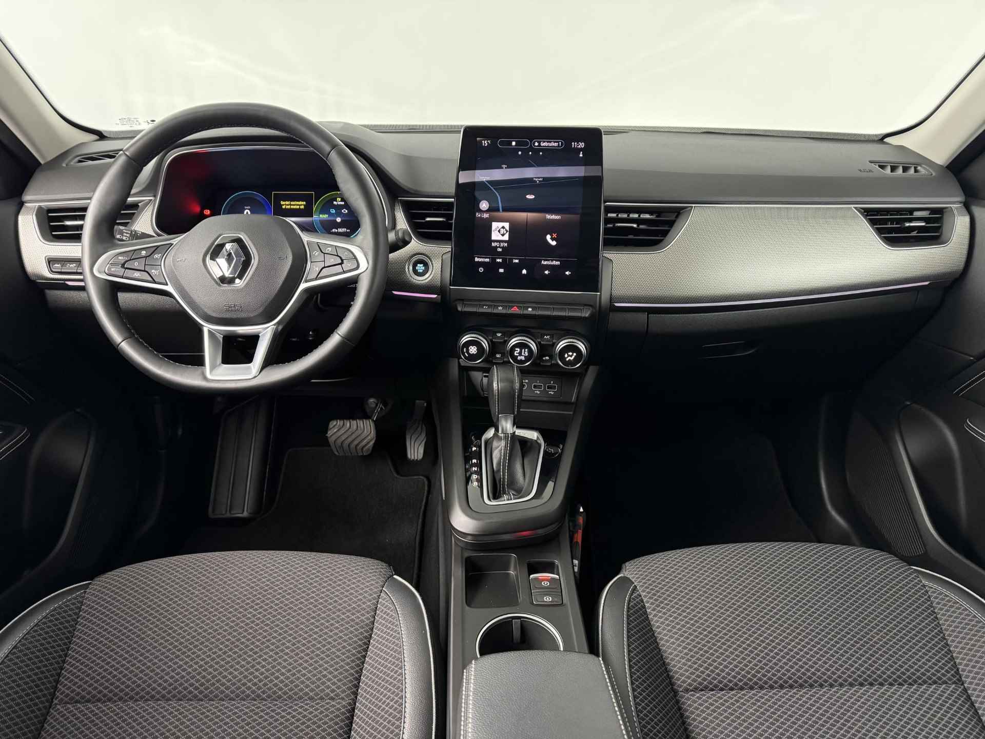 Renault Arkana 1.6 E-Tech Hybrid 145 Intens | Navigatie | El. schuif-/kanteldak | Adaptive Cruise Control | Achteruitrijcamera | 18" LM-Velgen | - 17/50