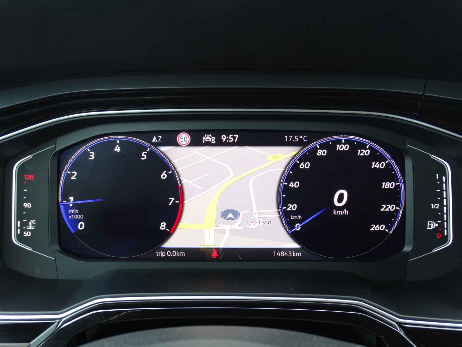 Volkswagen Taigo 1.0 TSI R-Line Business | Navigatie | Adaptive cruise control | Carplay - 19/28