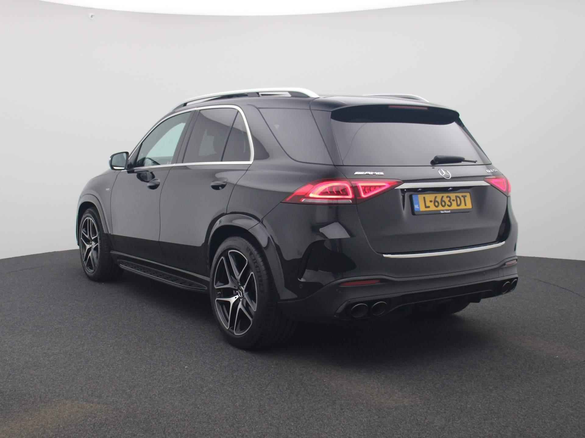 Mercedes-Benz GLE-klasse AMG 53 4MATIC+ Premium Plus | PANORAMADAK | LUCHTVERING | BURMERSTER AUDIO | ELEKTRISCHE VOORSTOELEN MET GEHEUGEN | SFEERVERLICHTING | WEGKLAPBARE TREKHAAK MAX. 3500 KG | STOELVERWARMING | ADAPTIVE CRUISE CONTROL | 360-CAMERA | 4-ZONE CLIMATE CONTROL | 21 INCH | - 2/65