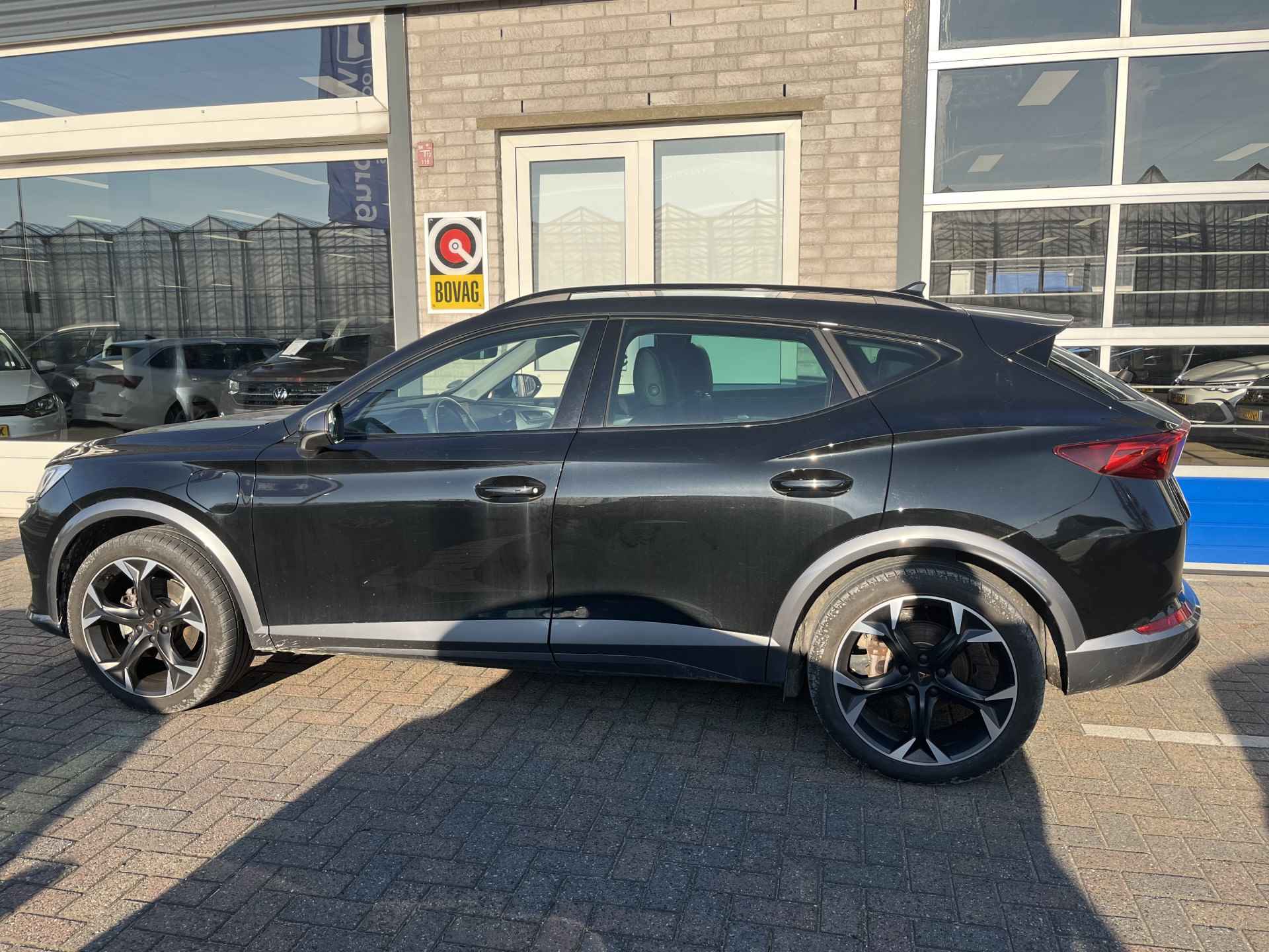 CUPRA Formentor 1.4 e-Hybrid Adrenaline / AUTOMAAT/ DIGITAL DASH/ PARK. SENSOREN/ KEYLESS/ ADAPT. CRUISE/ FULL LINK/ NAVI/ DAB/ STOELVERWARMING - 3/35