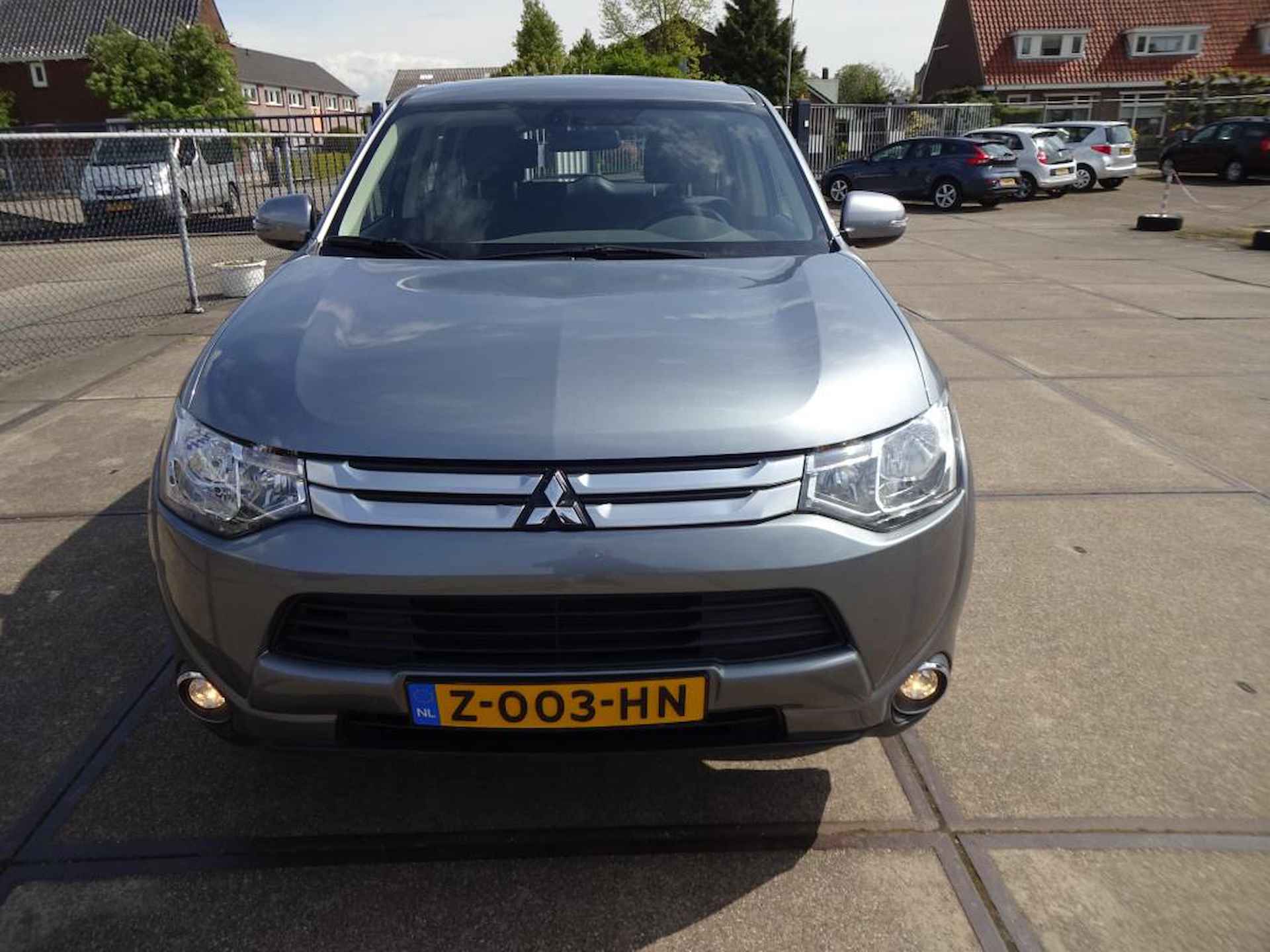 Mitsubishi Outlander 2.0 Intense - 9/12