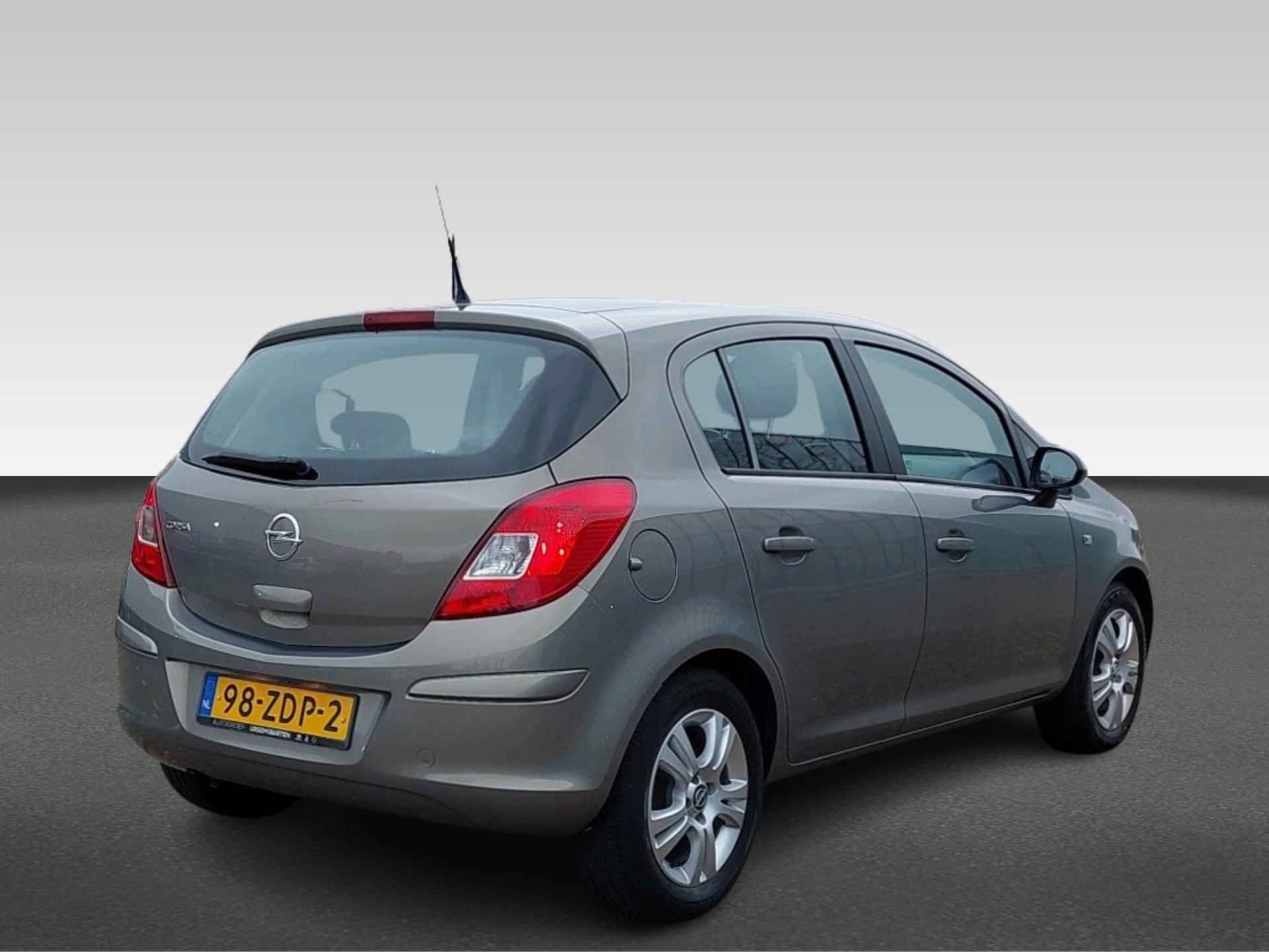 Opel Corsa 1.2-16V Anniversary Edition - 4/22