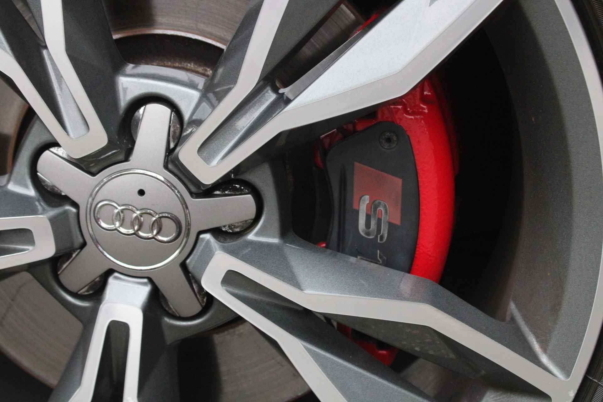 Audi S1 230pk Quattro | ORIGINEEL NEDERLANDS! | 1e EIGENAAR | 100% DEALER ONDEHOUDEN | BOSE | MATRIX | SCHAALSTOELEN - 13/44