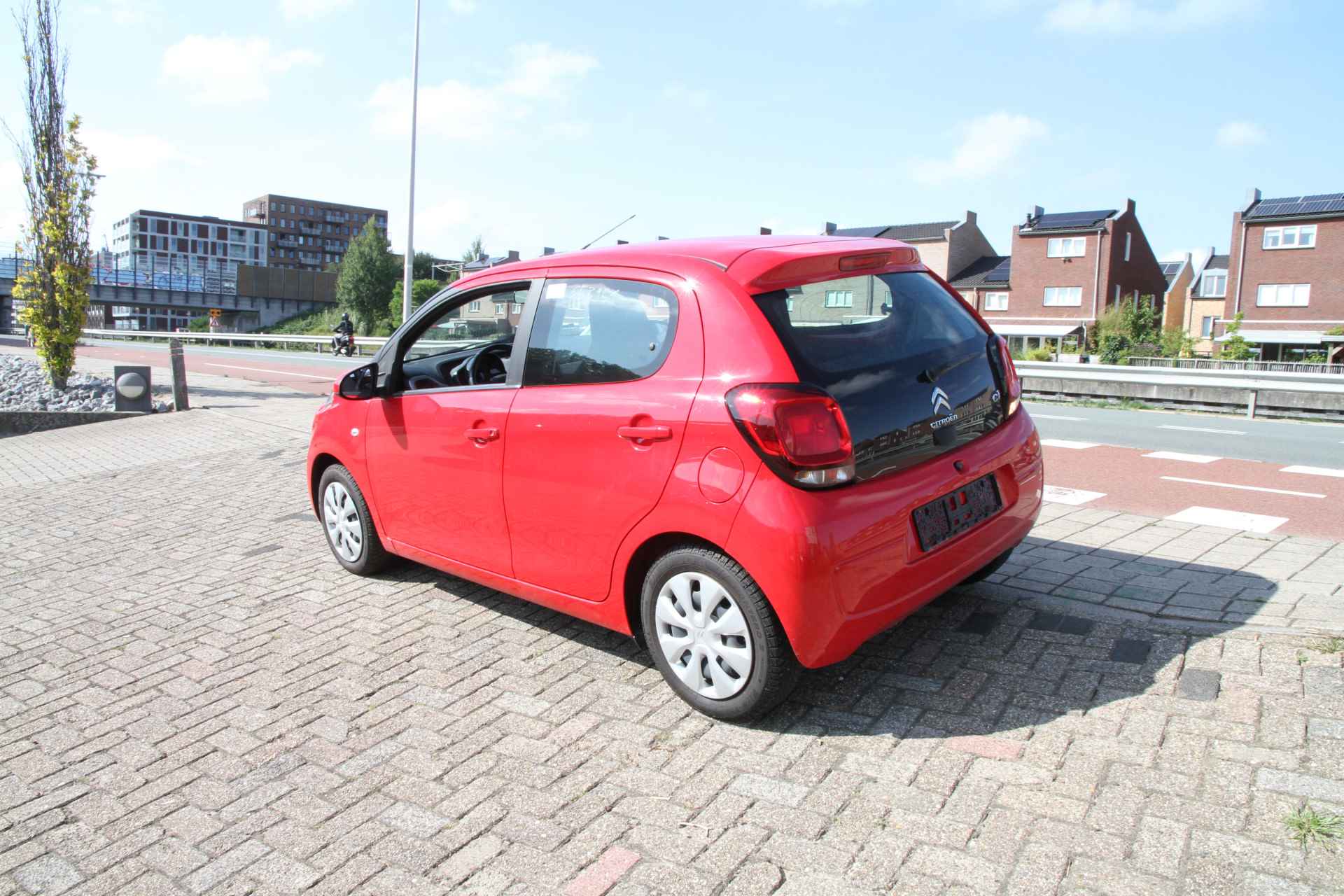 Citroën C1 1.0 VTi Shine Camera - 23/36