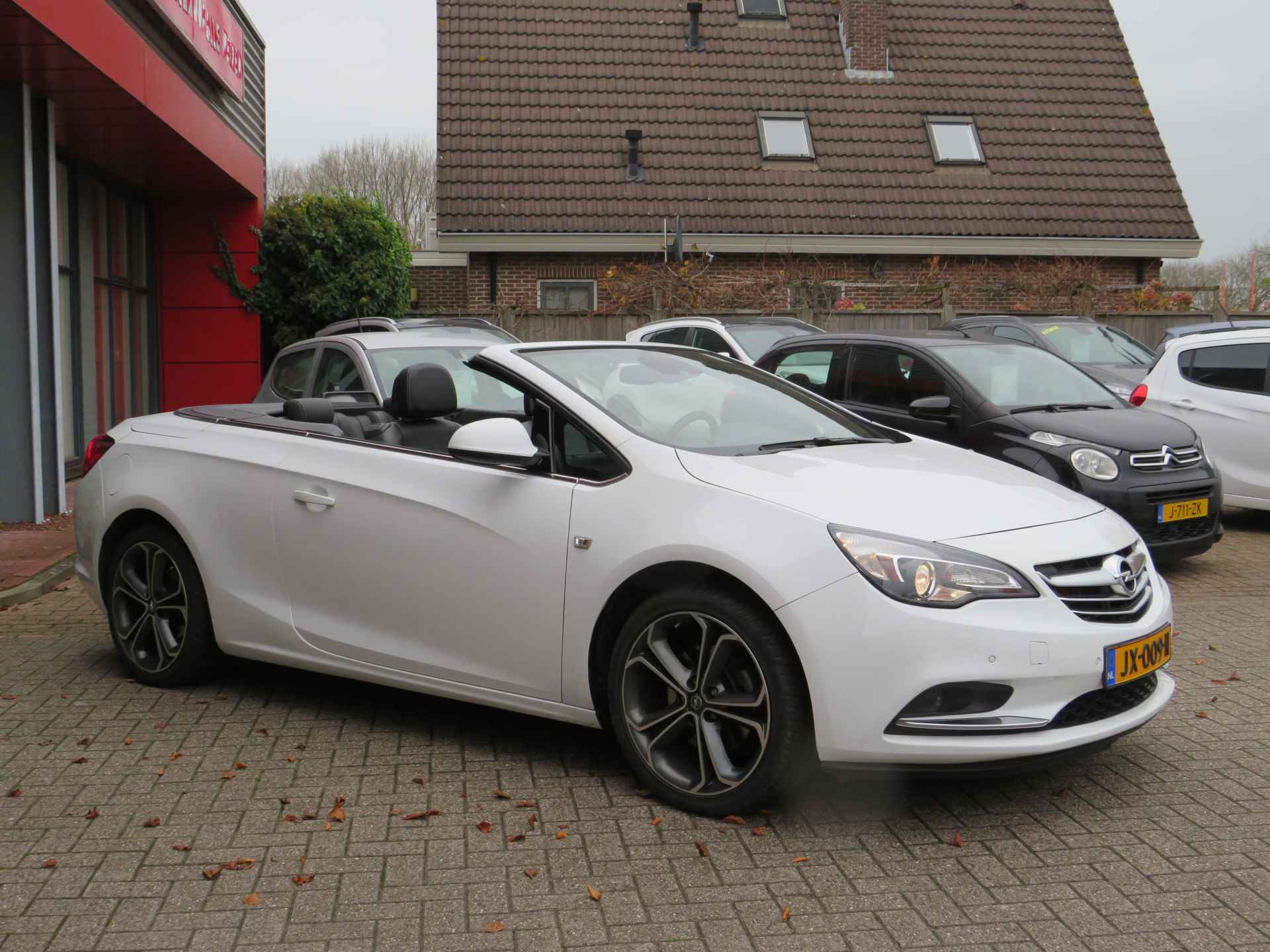 Opel Cascada 1.4 Turbo ecoFLEX Cosmo| 140-PK| Leer| 20 inch Lm-velgen| | Cabrio | Clima-Airco | Navi | Camera | Inc. BOVAG-Garantie - 5/35