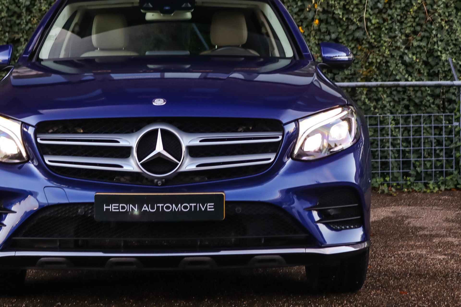 Mercedes-Benz GLC GLC 250 Automaat 4MATIC AMG Line Exterieur | Exclusive Line Interieur | Comand Online | 360° Camera | Sfeerverlichting | Keyless-Go | Parkeerpakket | Spiegelpakket - 13/35