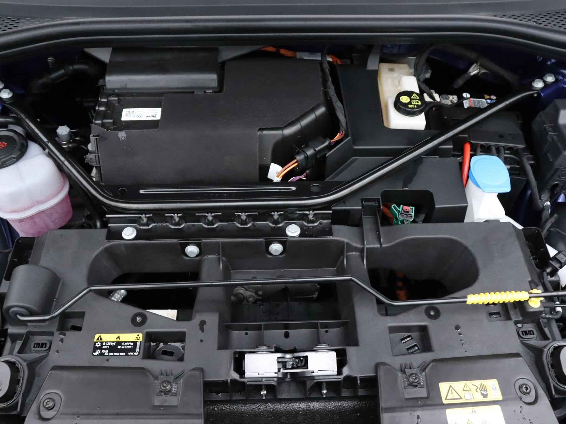 Volkswagen ID.4 Pro 77 kWh PPD | 174PK | Camera | Stoelverwarming | Stuurverwarming | Navigatie | Zwart dak - 12/22