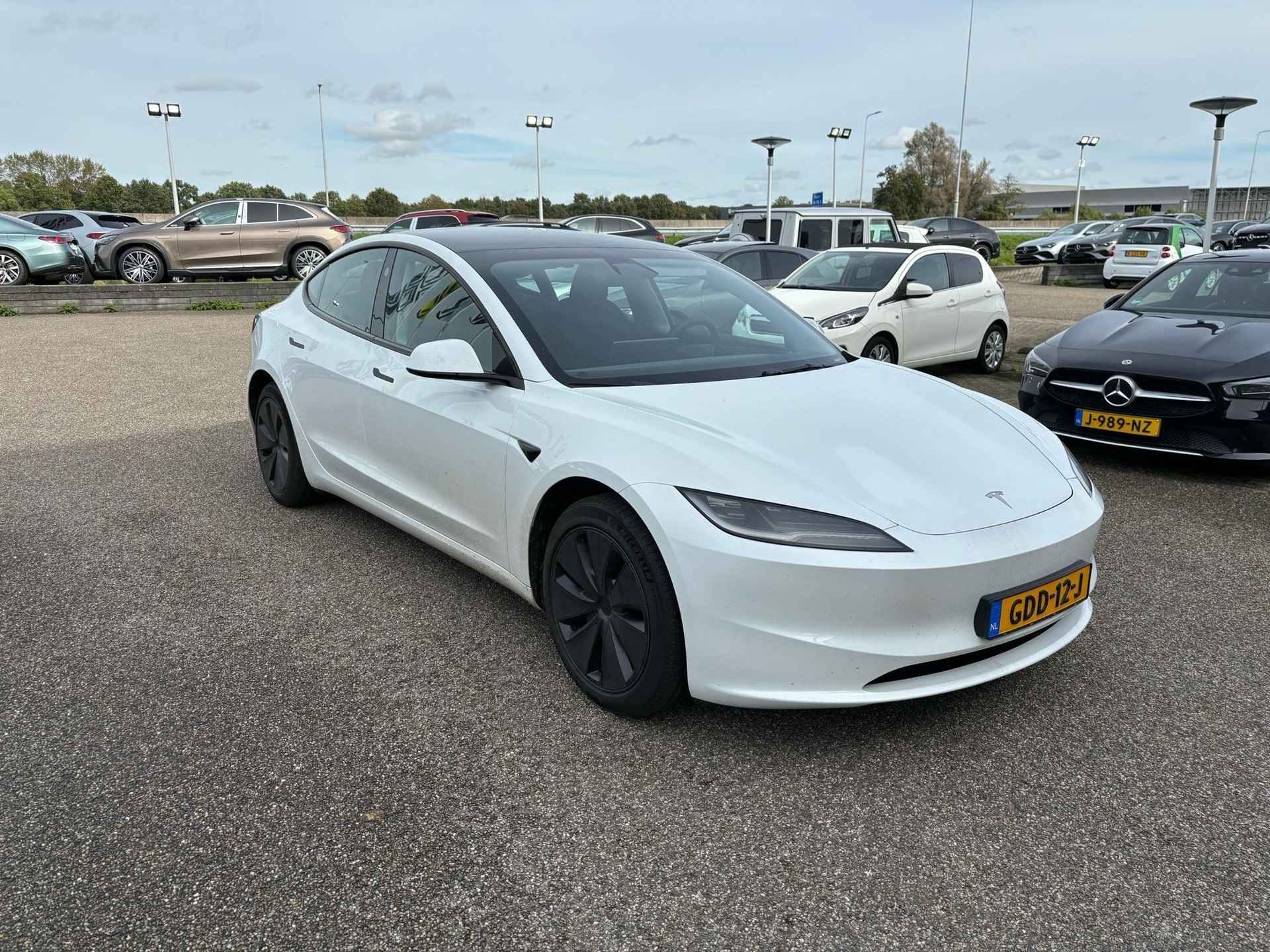 Tesla Model 3 RWD 60 kWh - 4/8