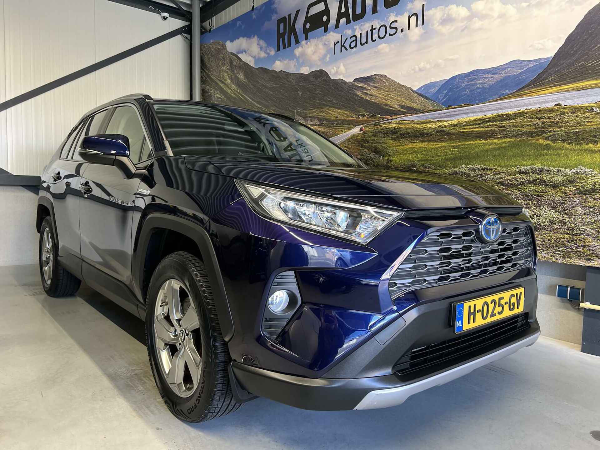 Toyota RAV4 2.5 Hybrid Dynamic / Orig. NL geleverd! - 5/36