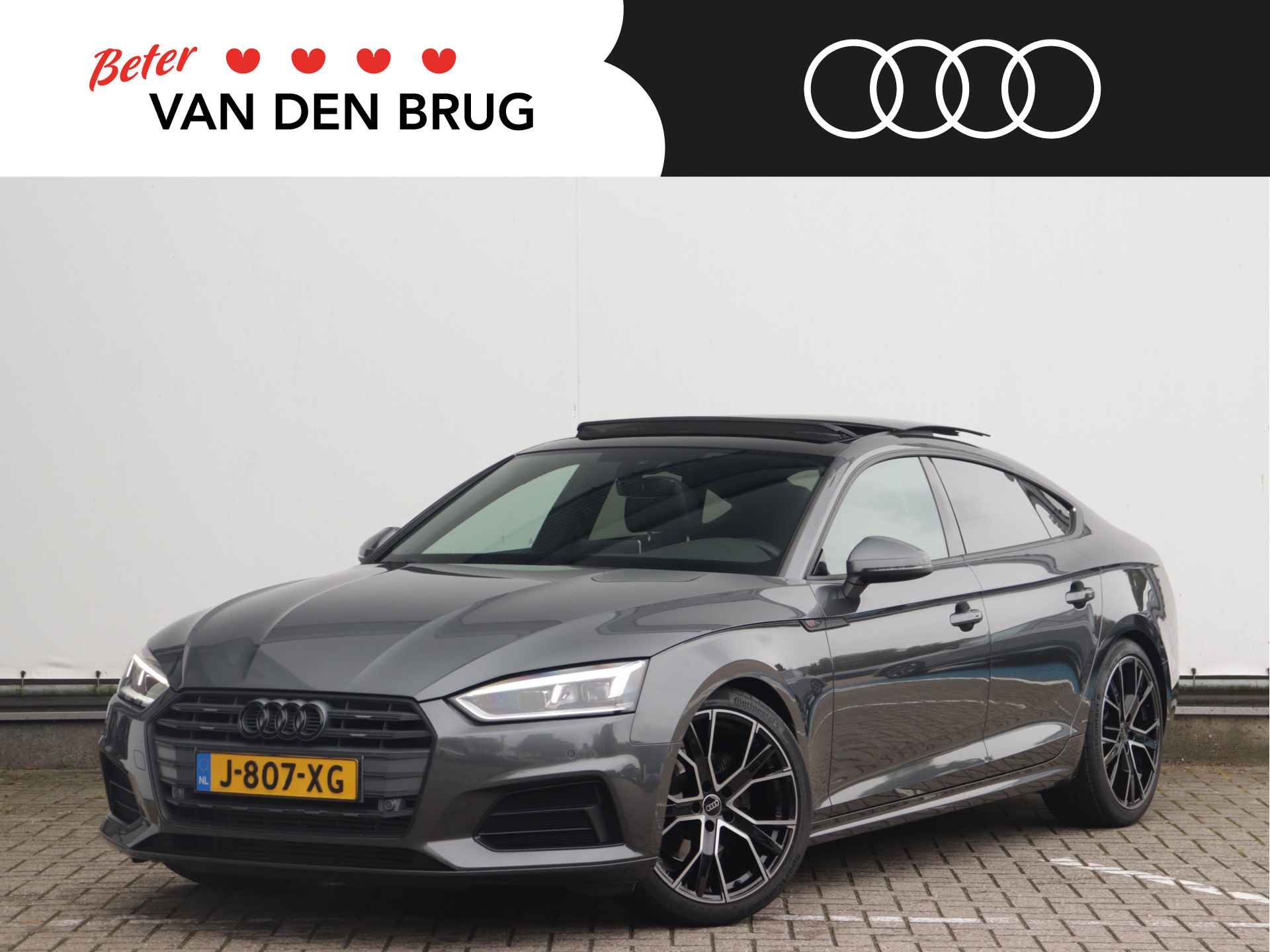 Audi A5 Sportback 40 TFSI Sport S-line black edition 190pk | Panoramadak | Stoel- en Stuurverwarming | Camera | MMI Plus | Smartphone Interface | - 1/46